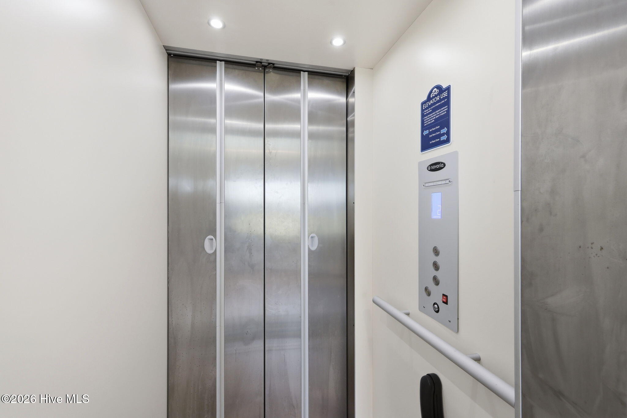 main property photo 27