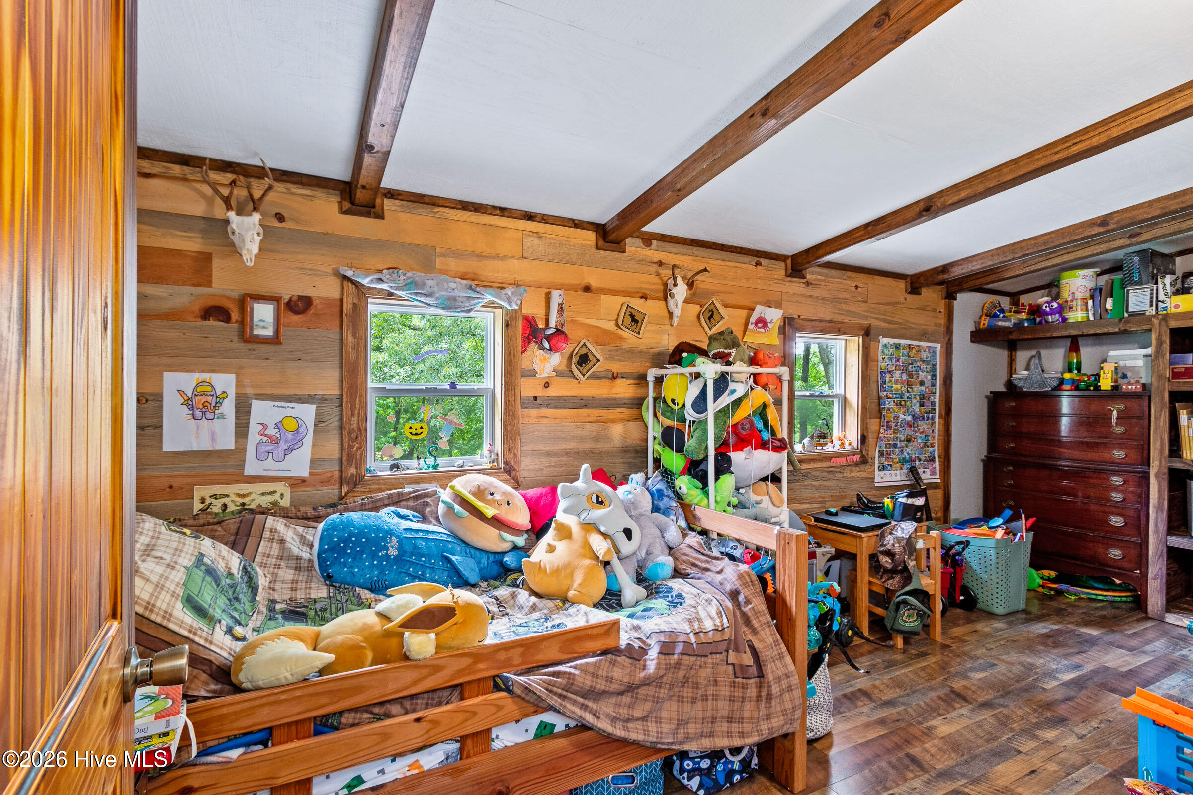 main property photo 16