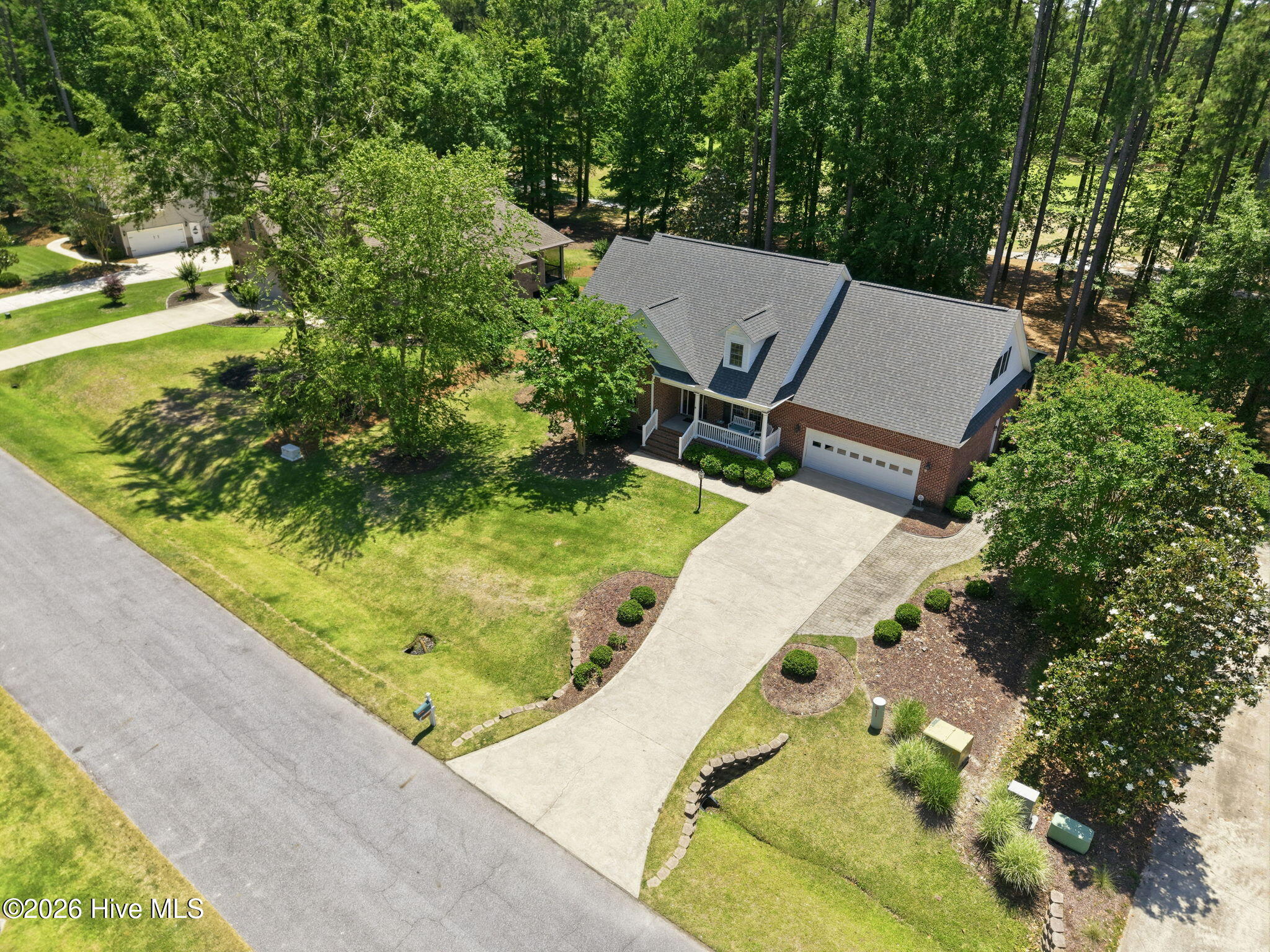 main property photo 45