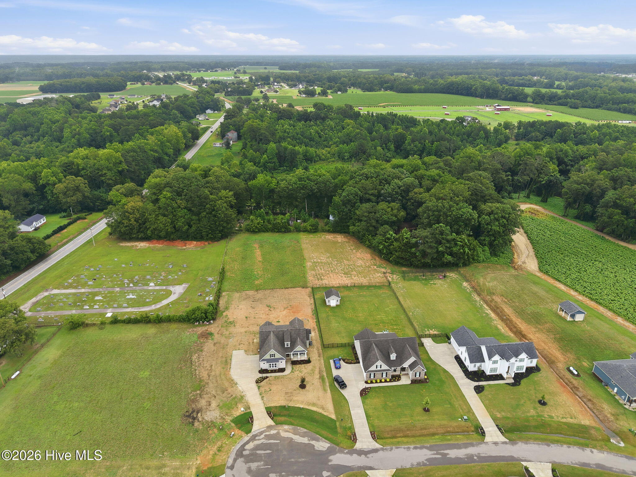 main property photo 47