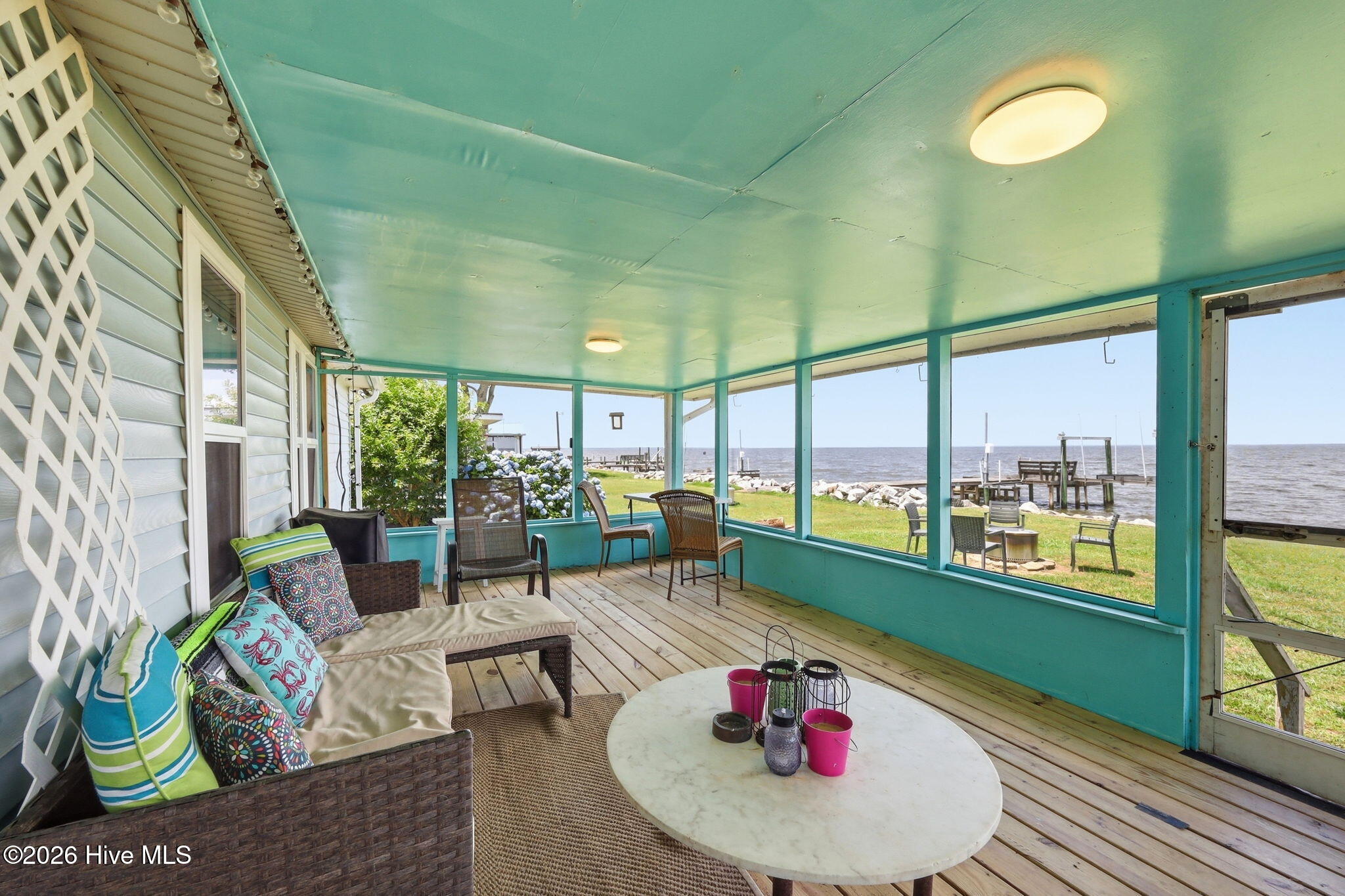main property photo 24