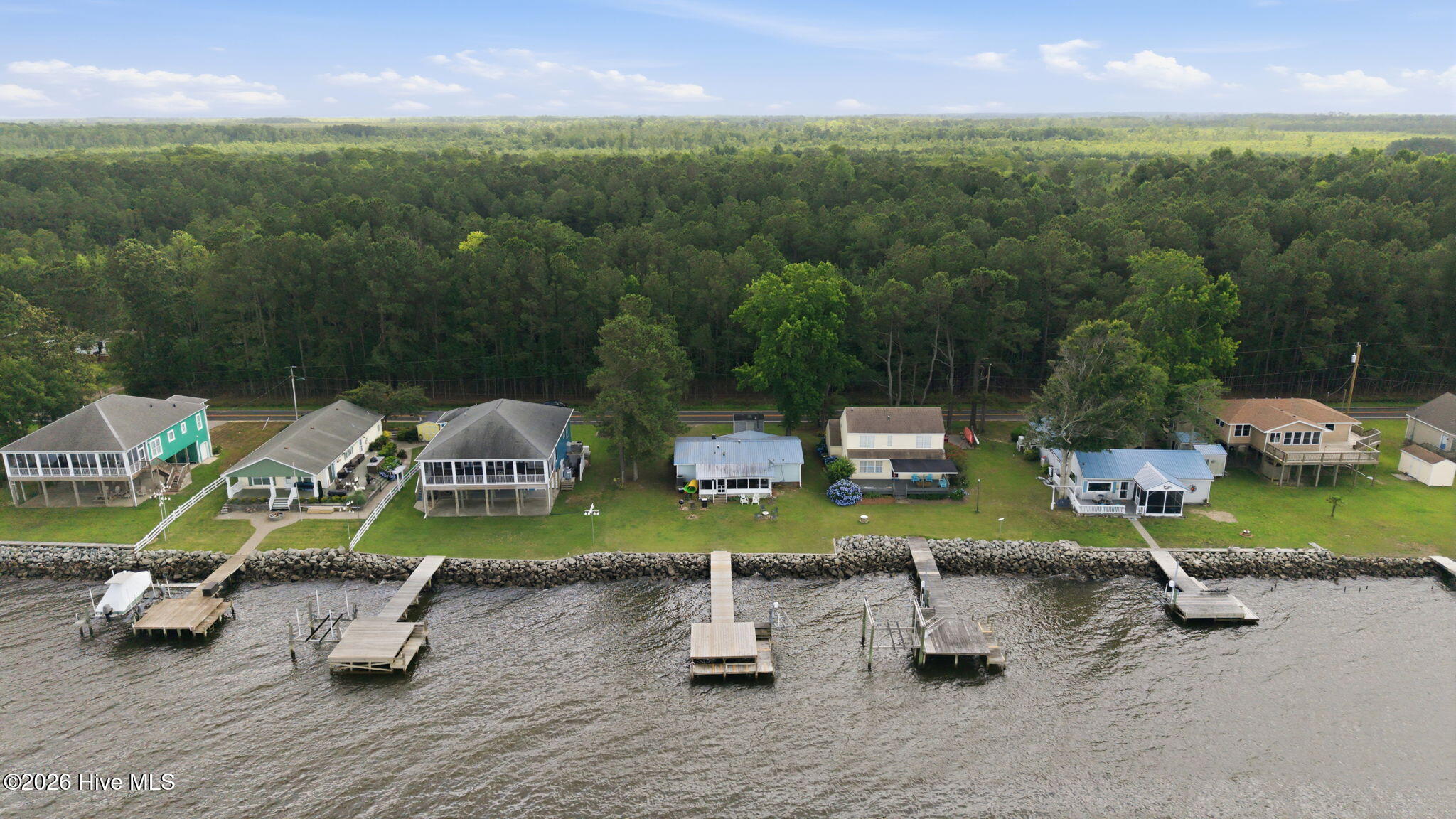 main property photo 41