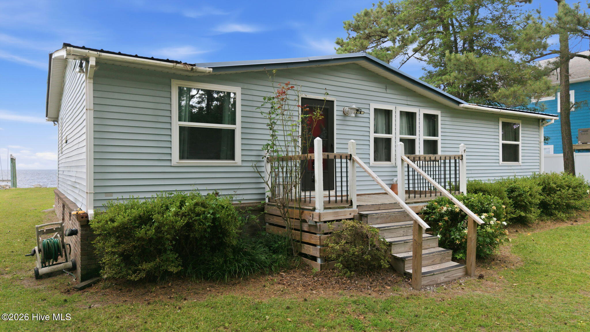 main property photo 44