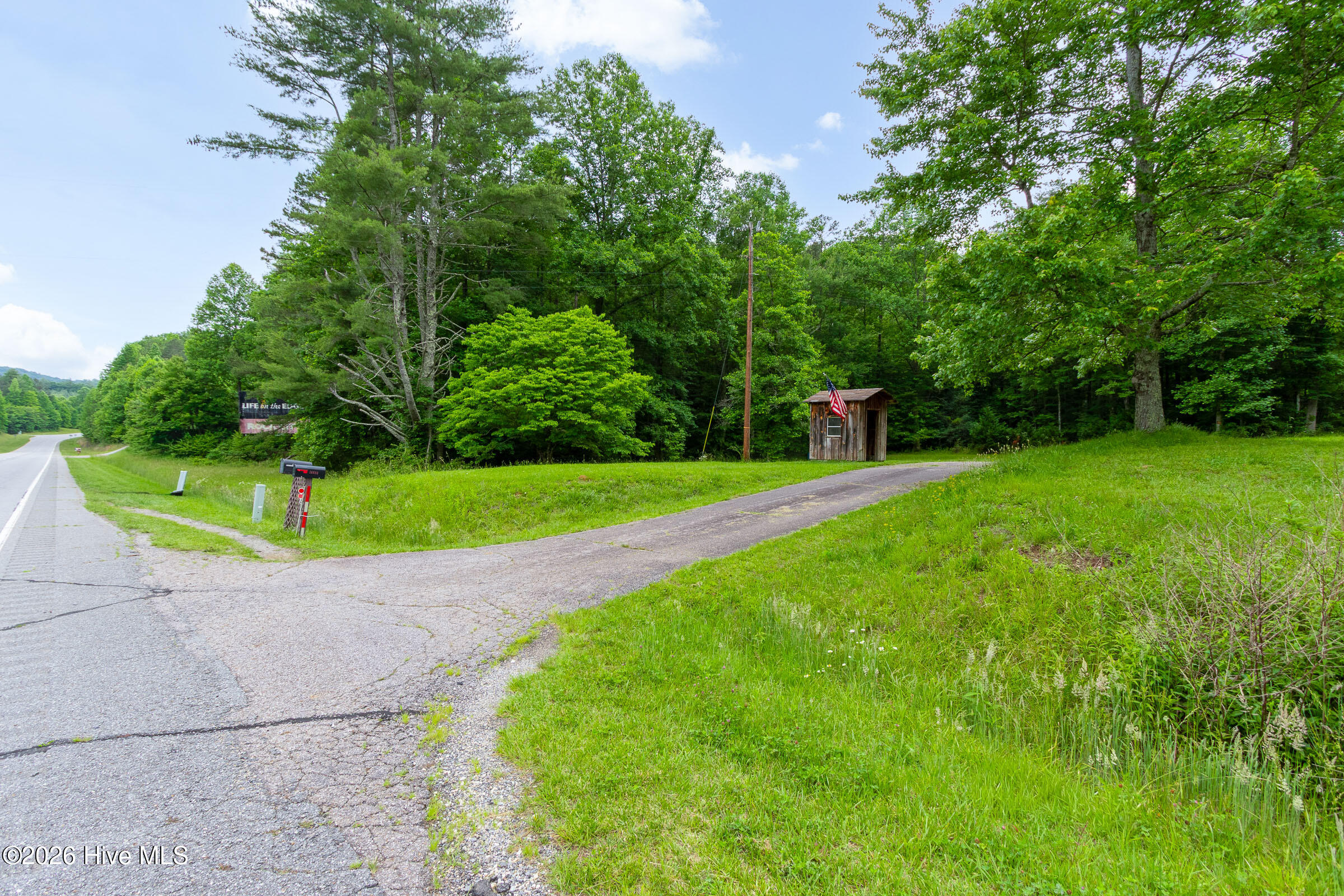 main property photo 85