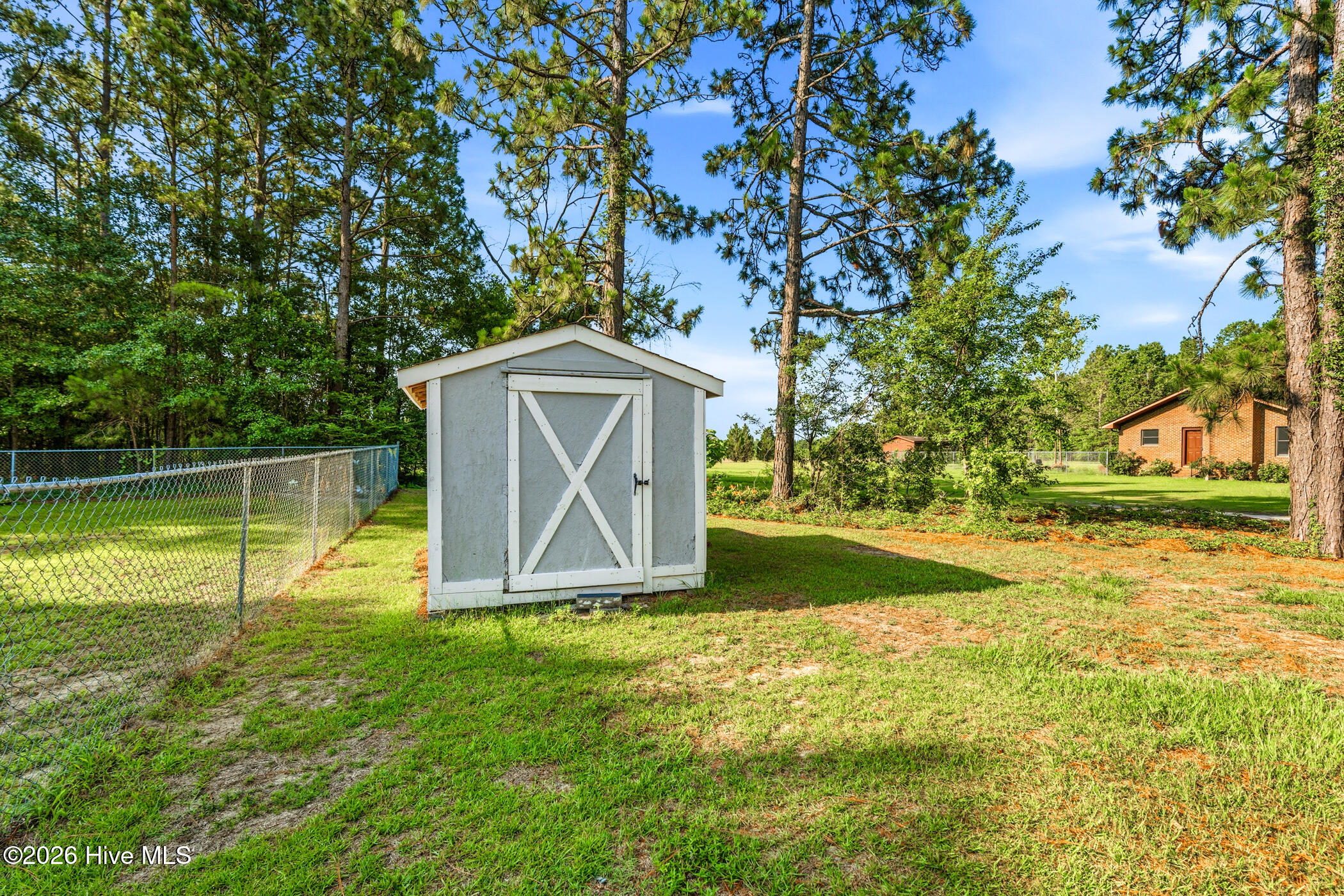 main property photo 9
