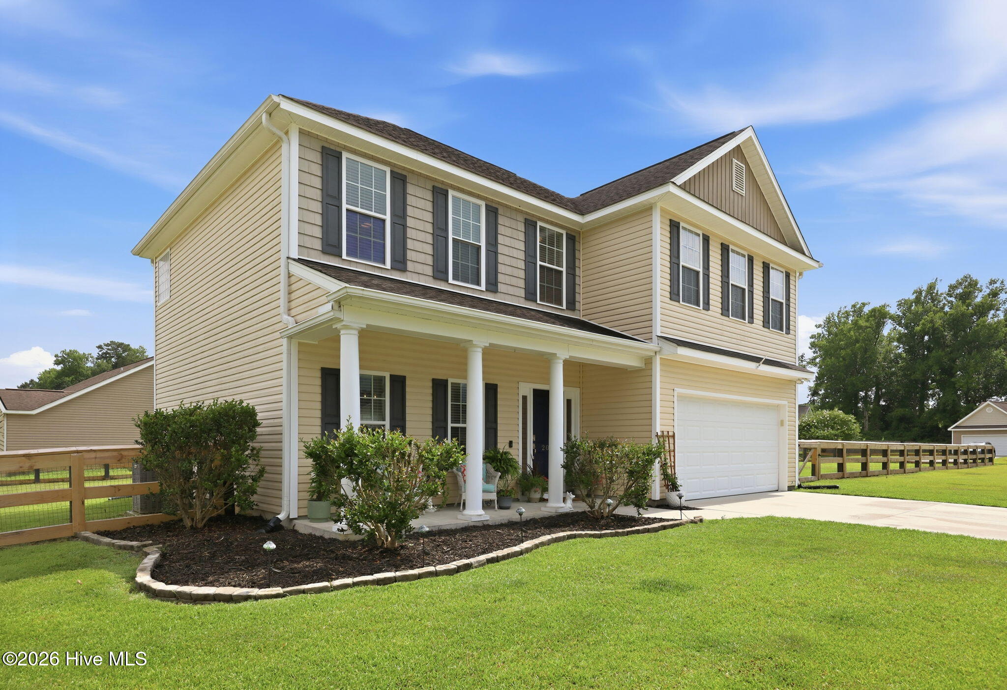 main property photo 6