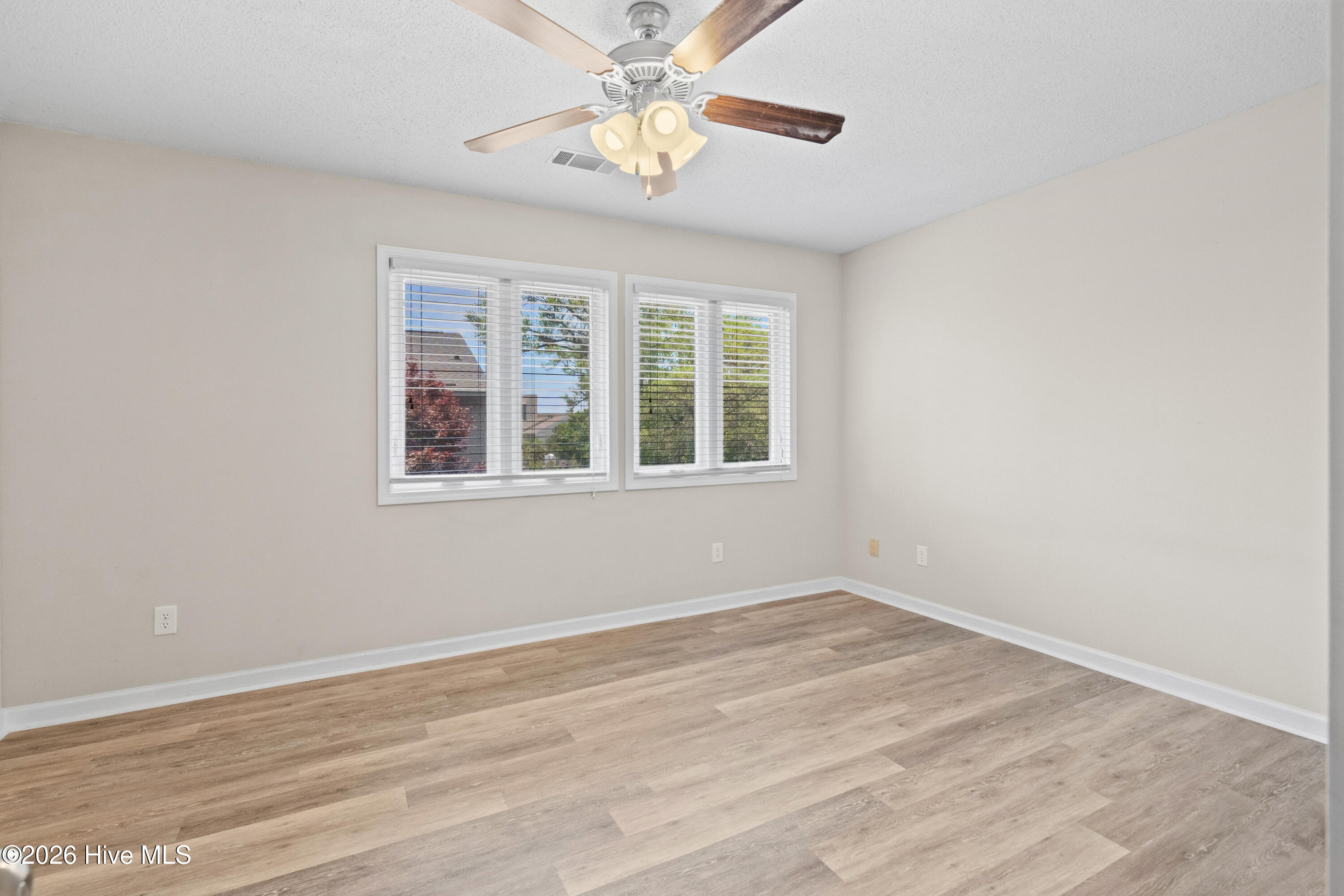main property photo 76