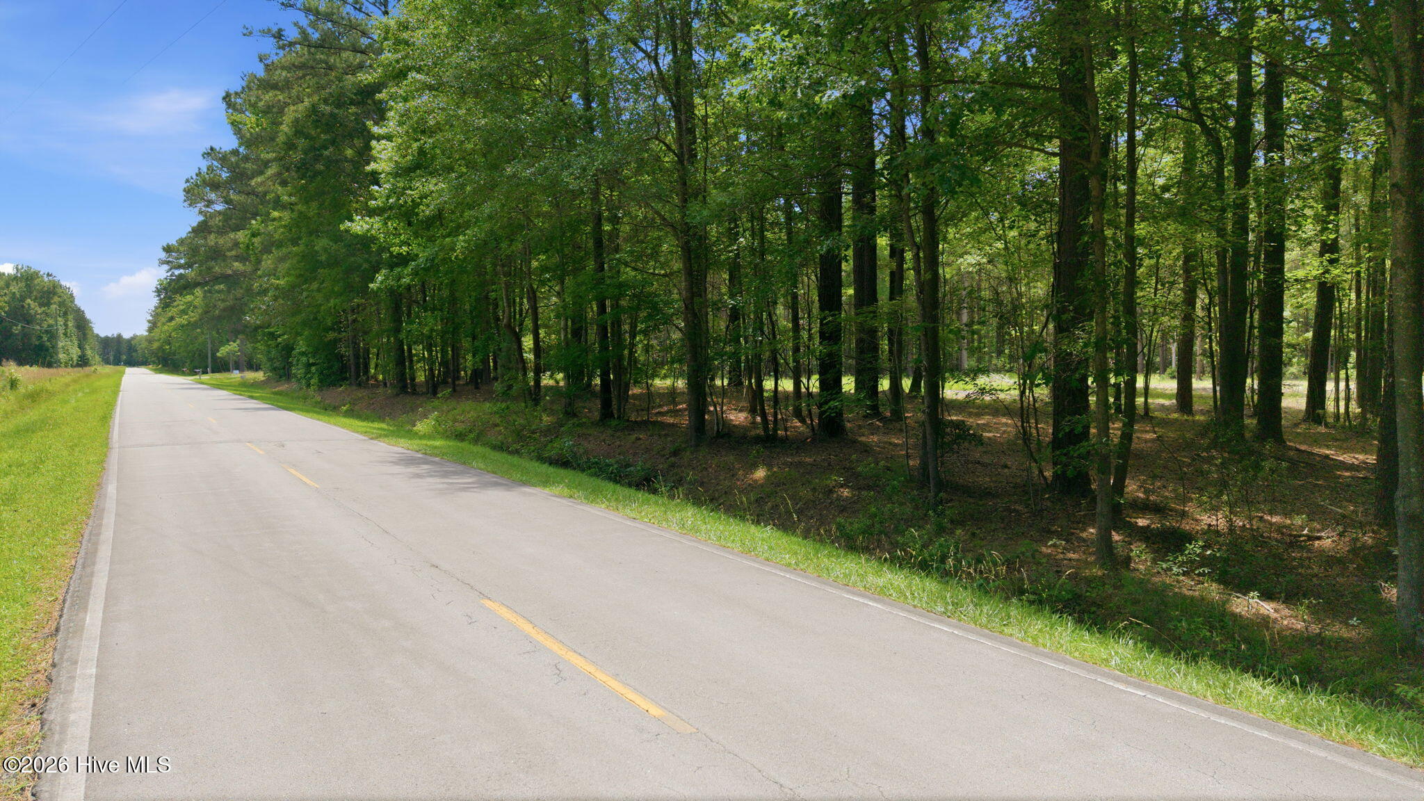 main property photo 14