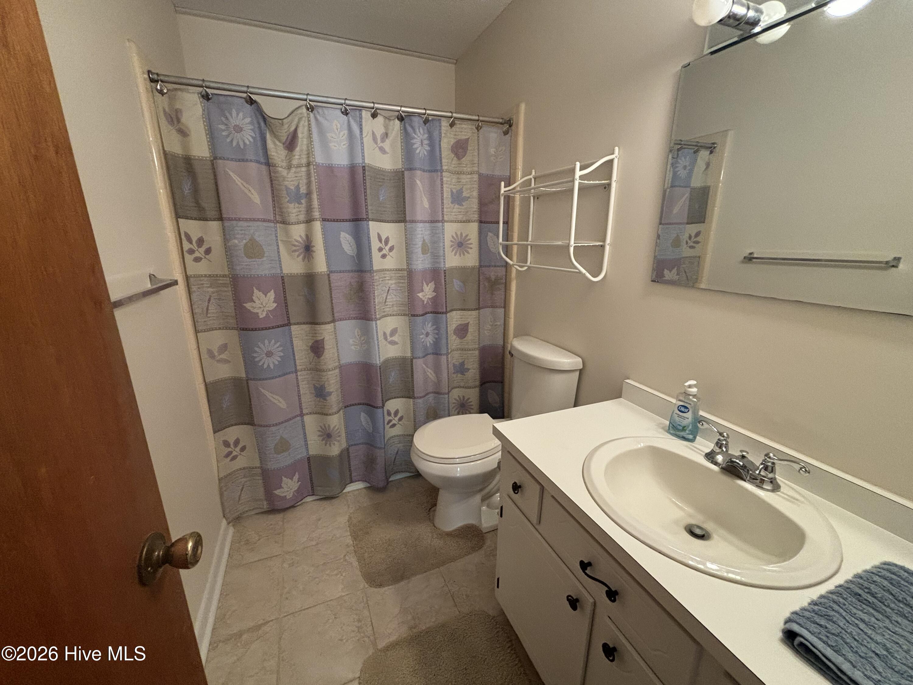 main property photo 14