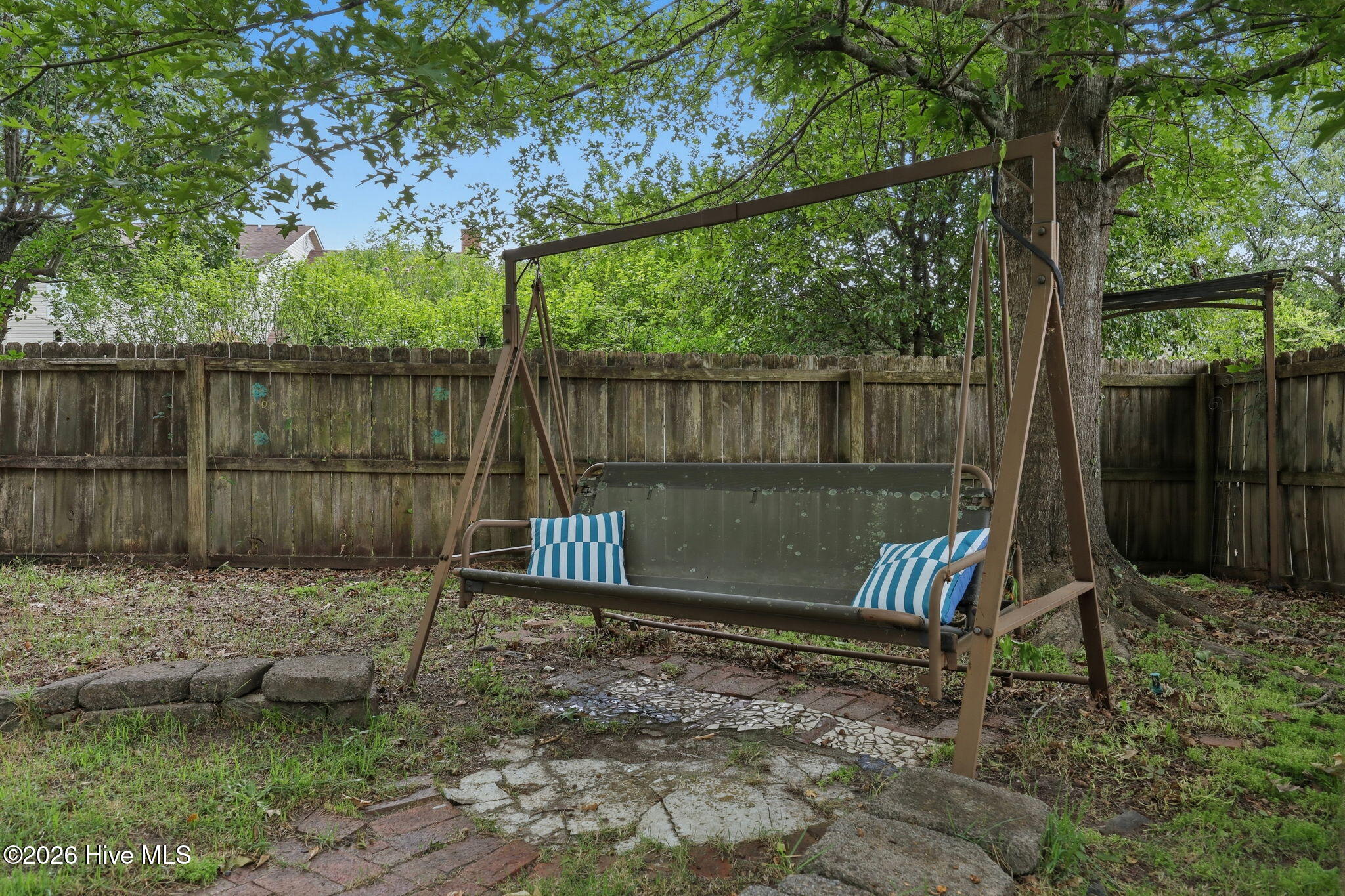 main property photo 31