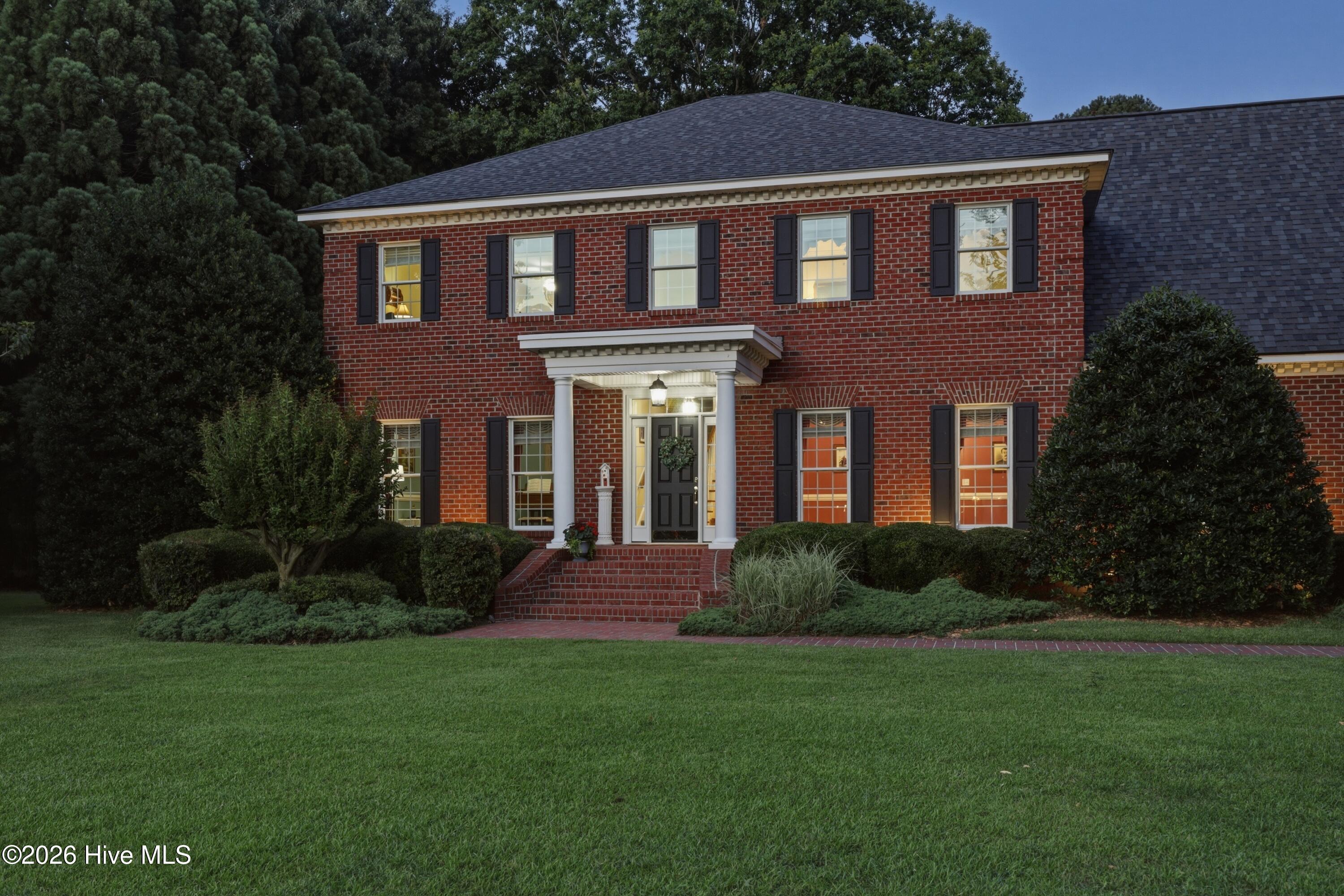 main property photo 6