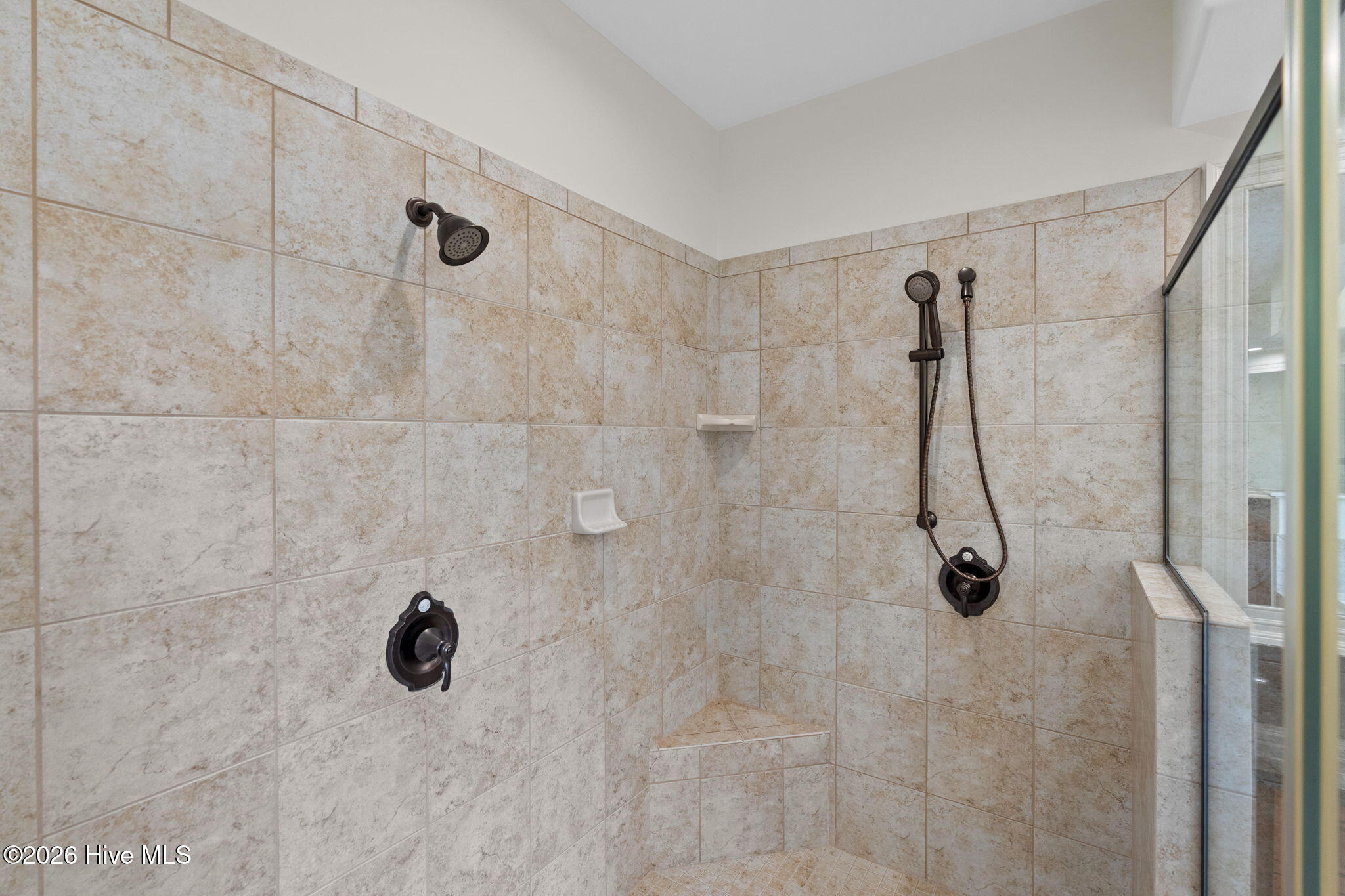 main property photo 43