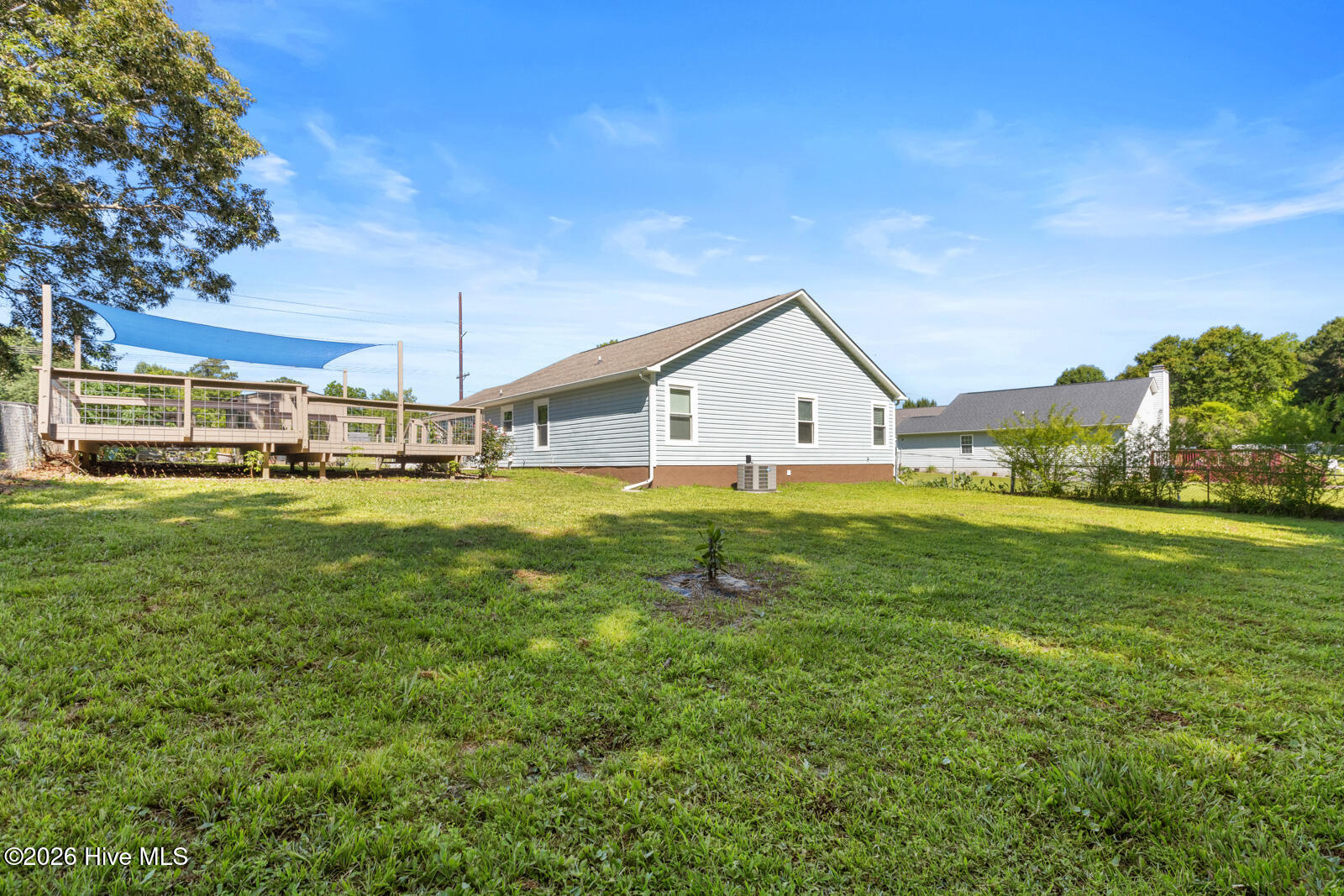 main property photo 29