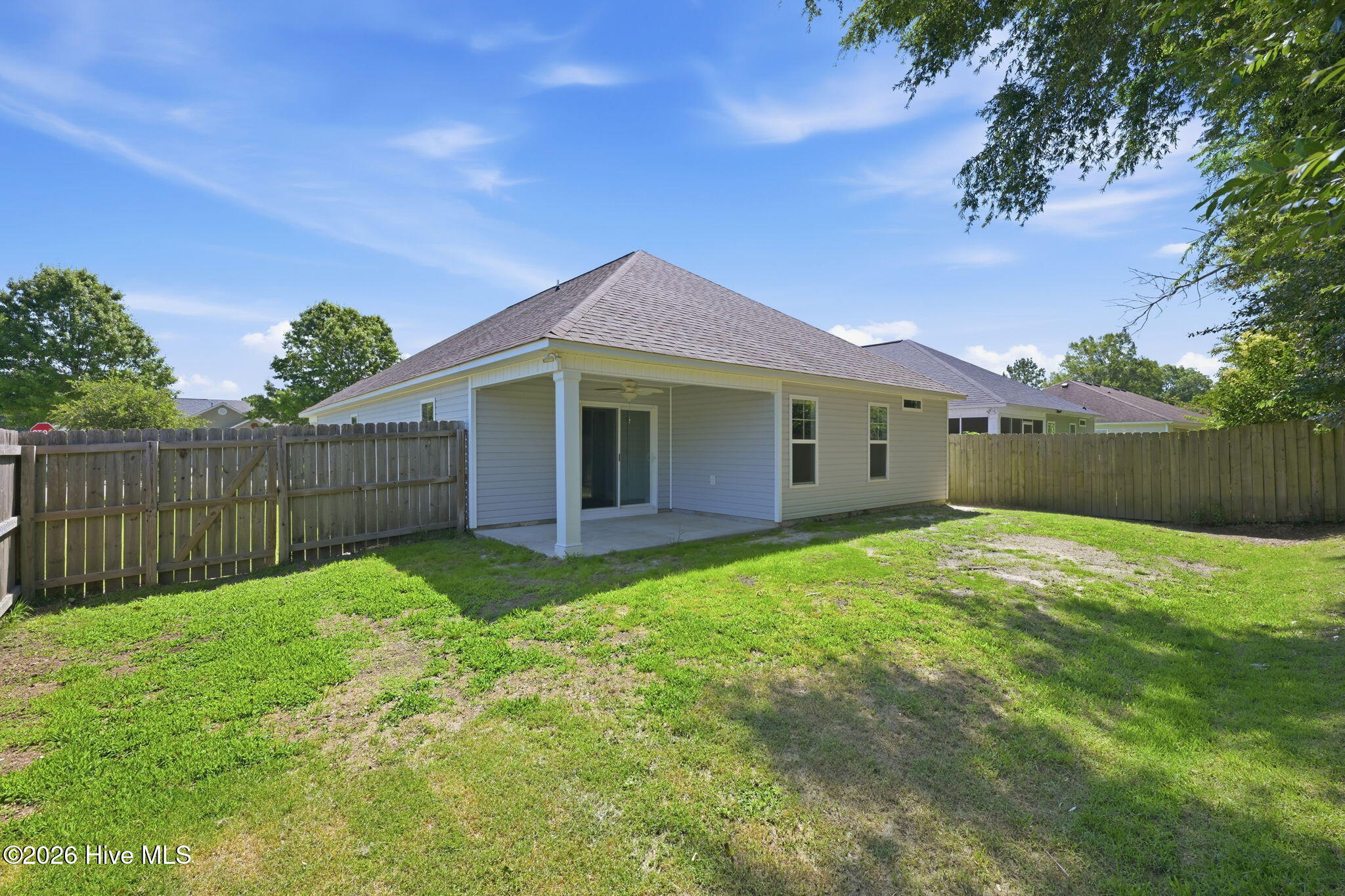 main property photo 24