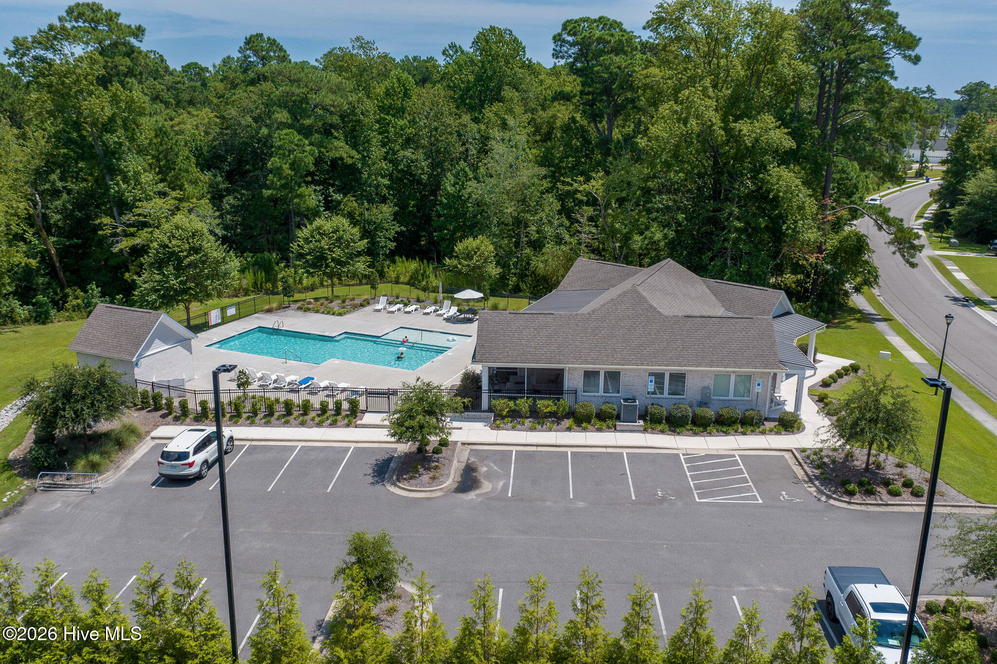 main property photo 86