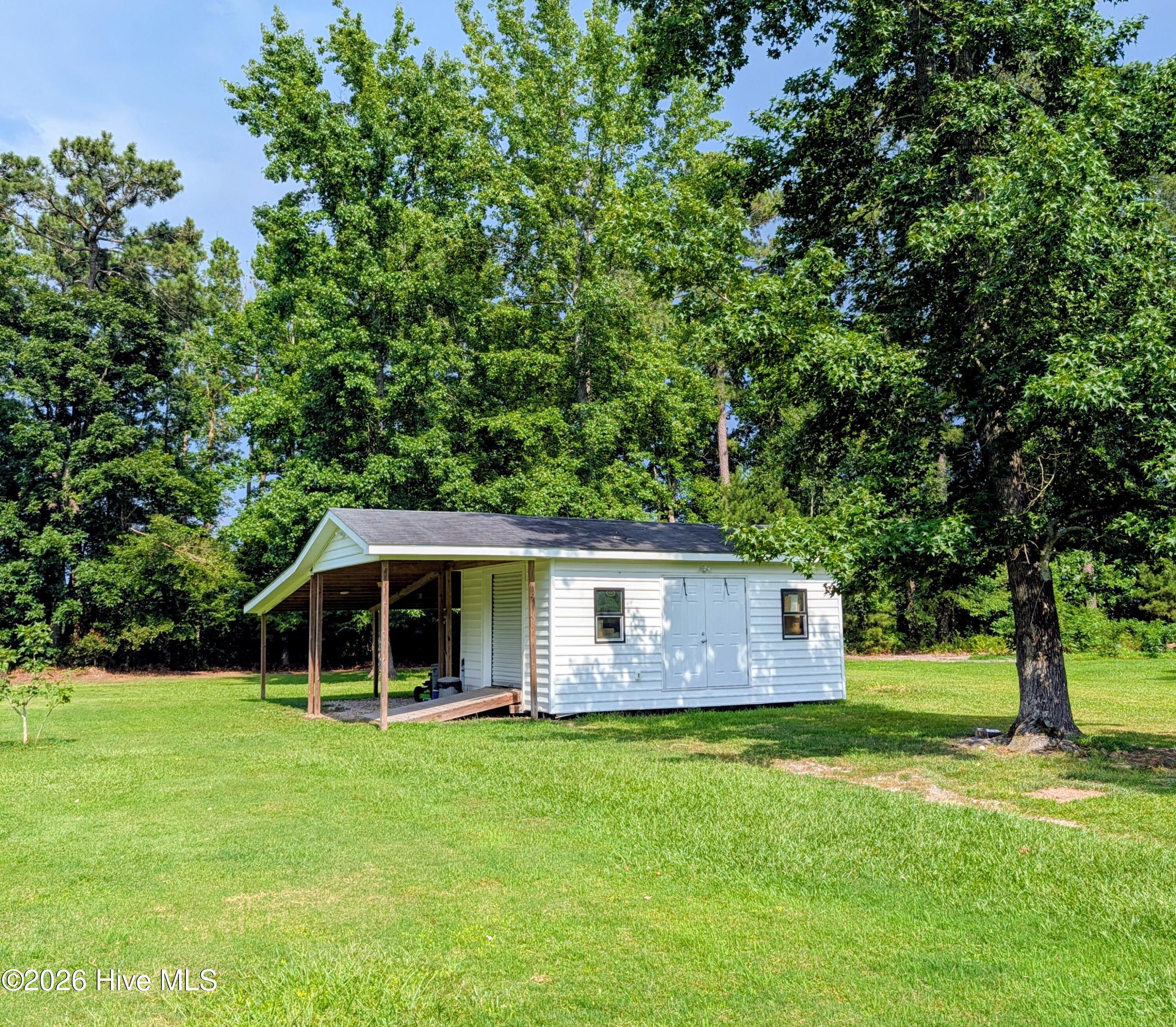 main property photo 66