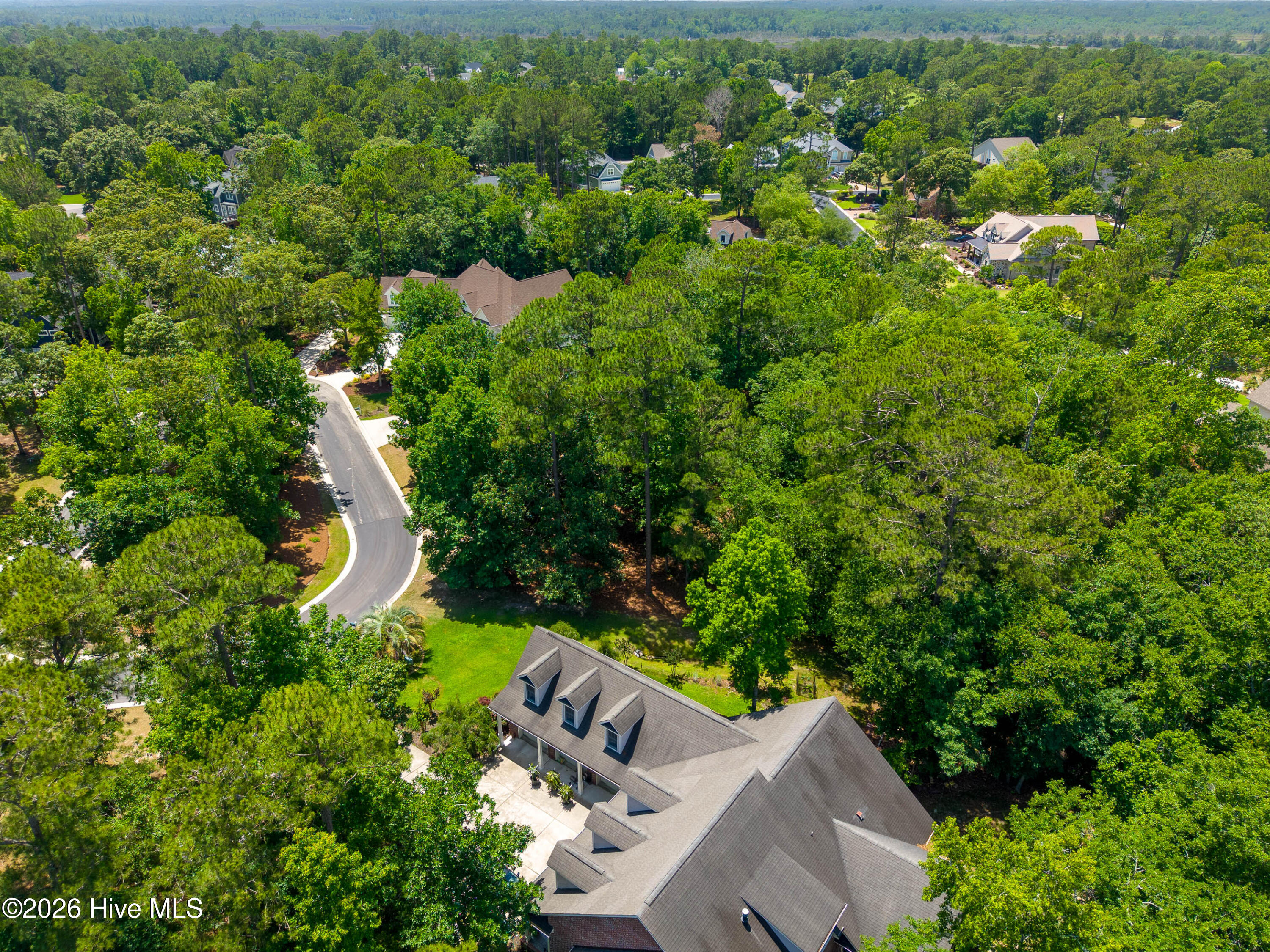 main property photo 27