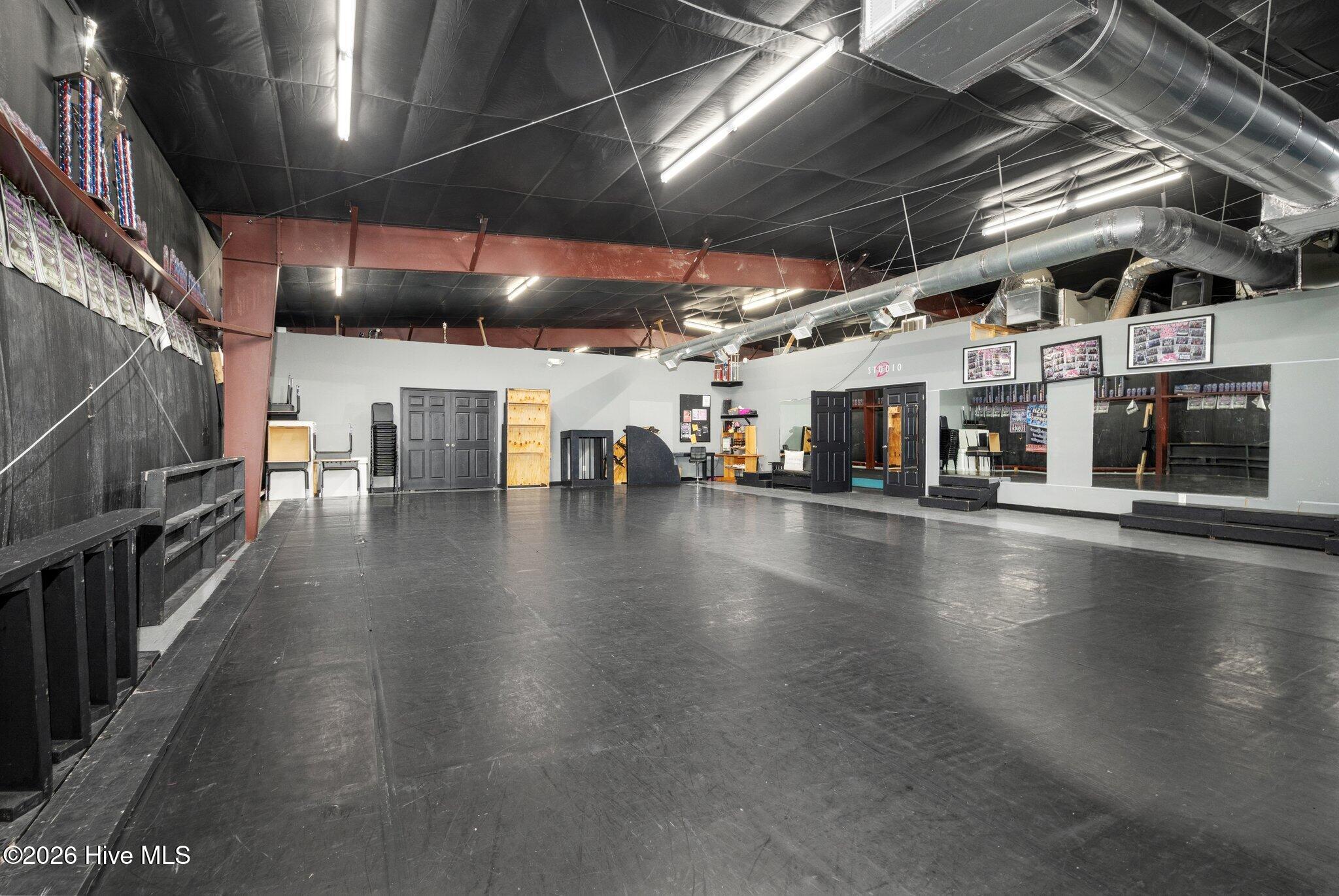 main property photo 43