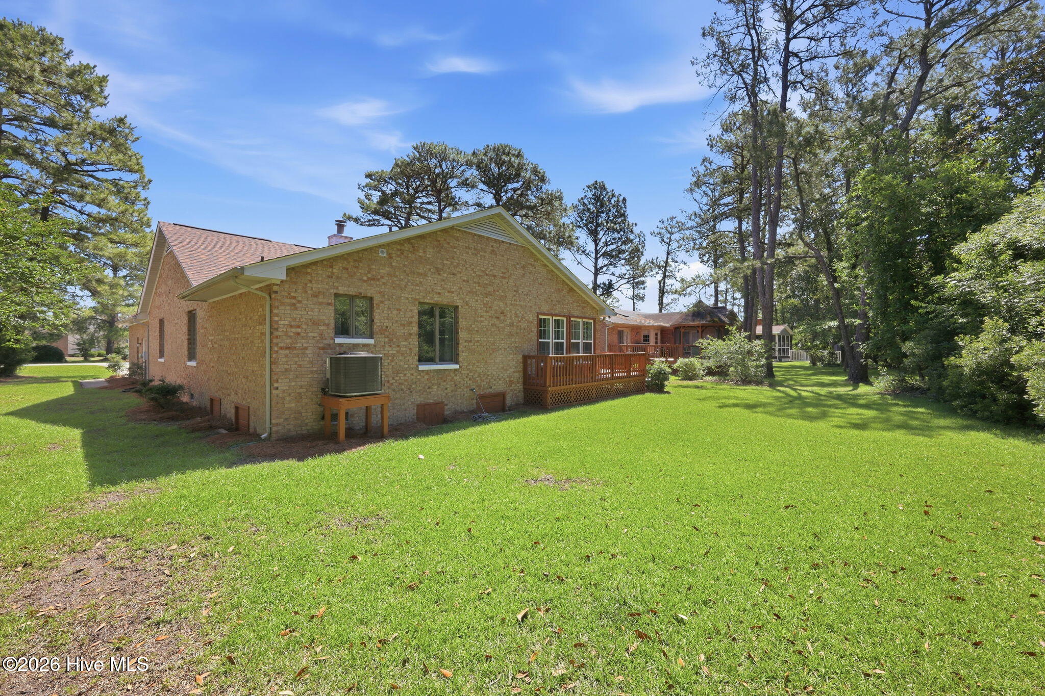main property photo 39