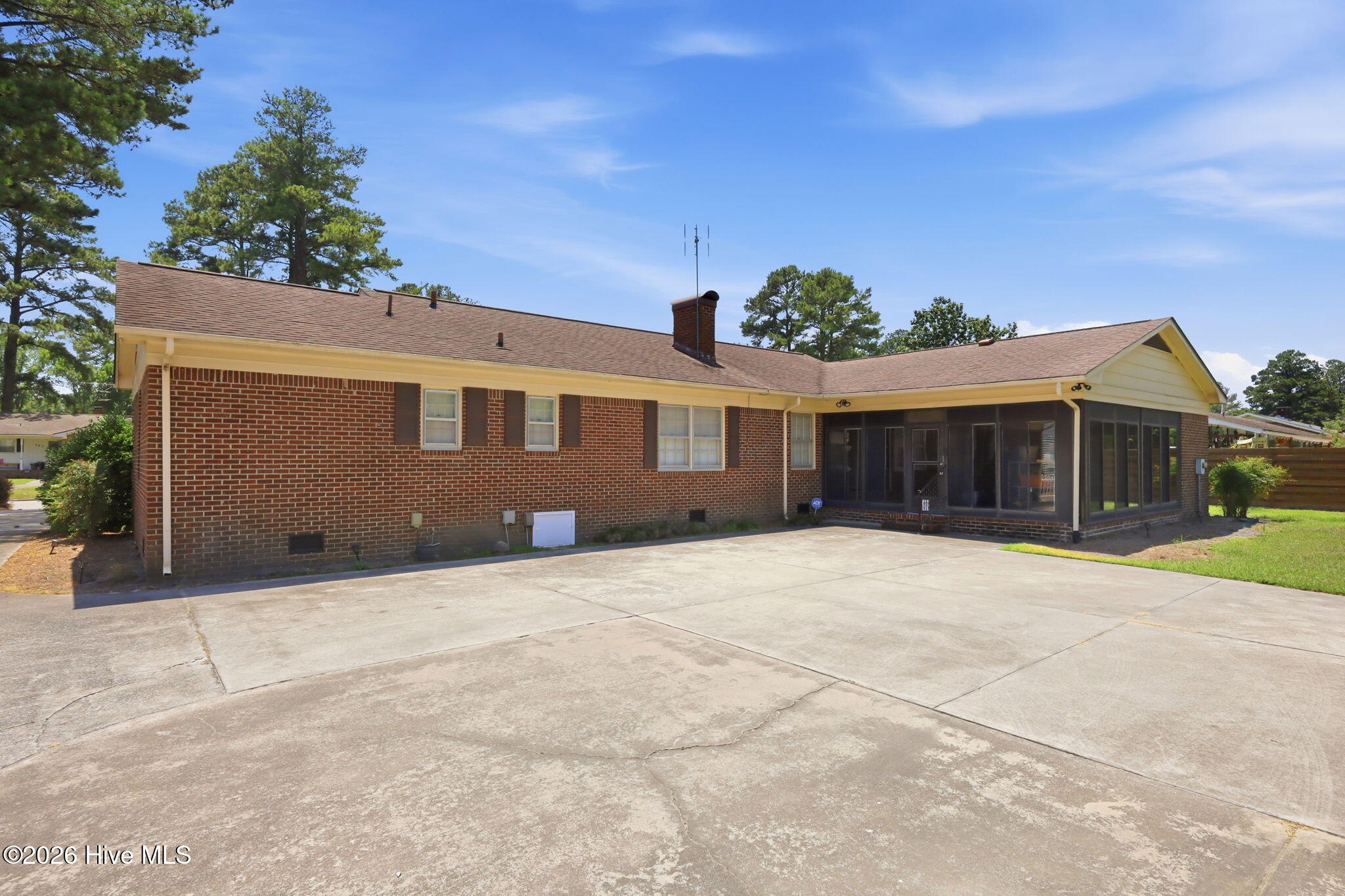 main property photo 51