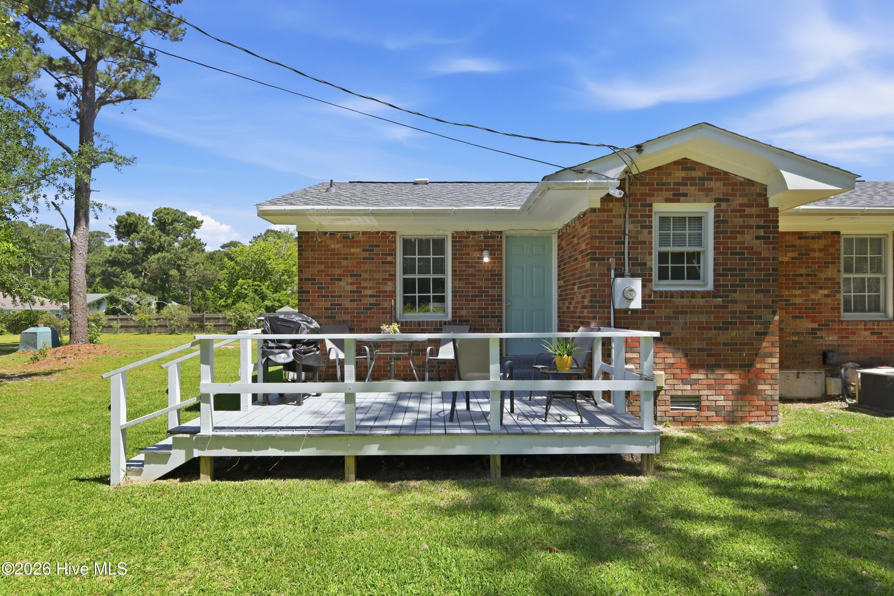 main property photo 24