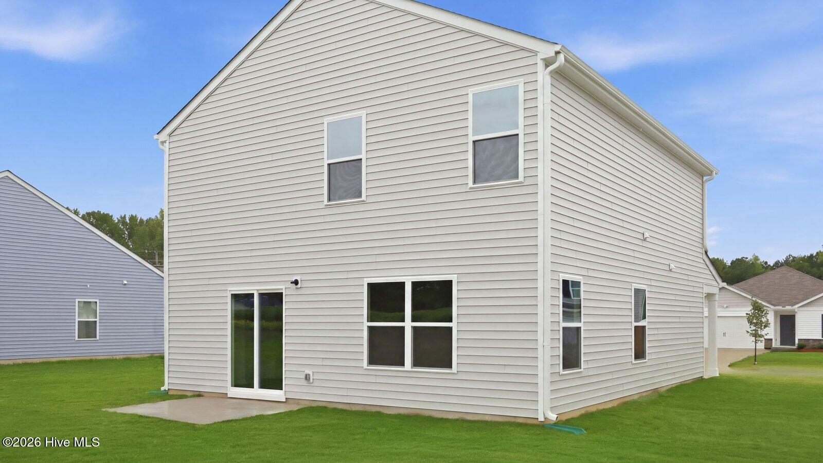 main property photo 5