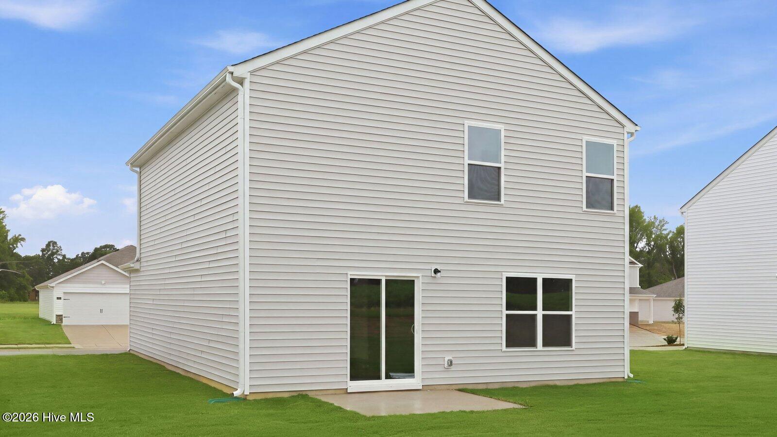main property photo 7