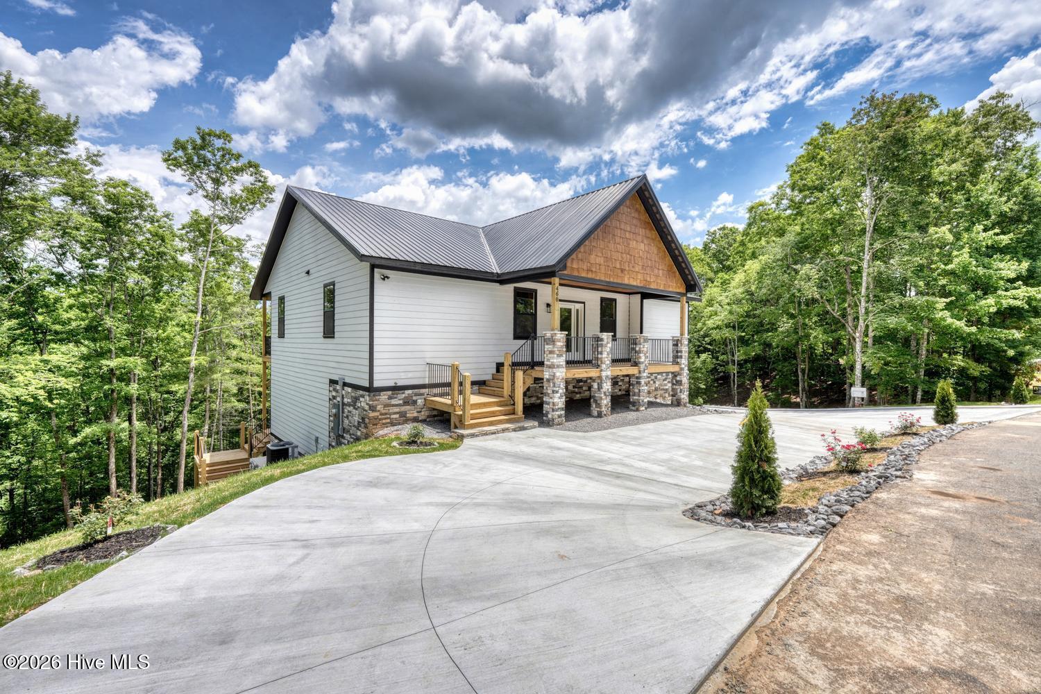 main property photo 64