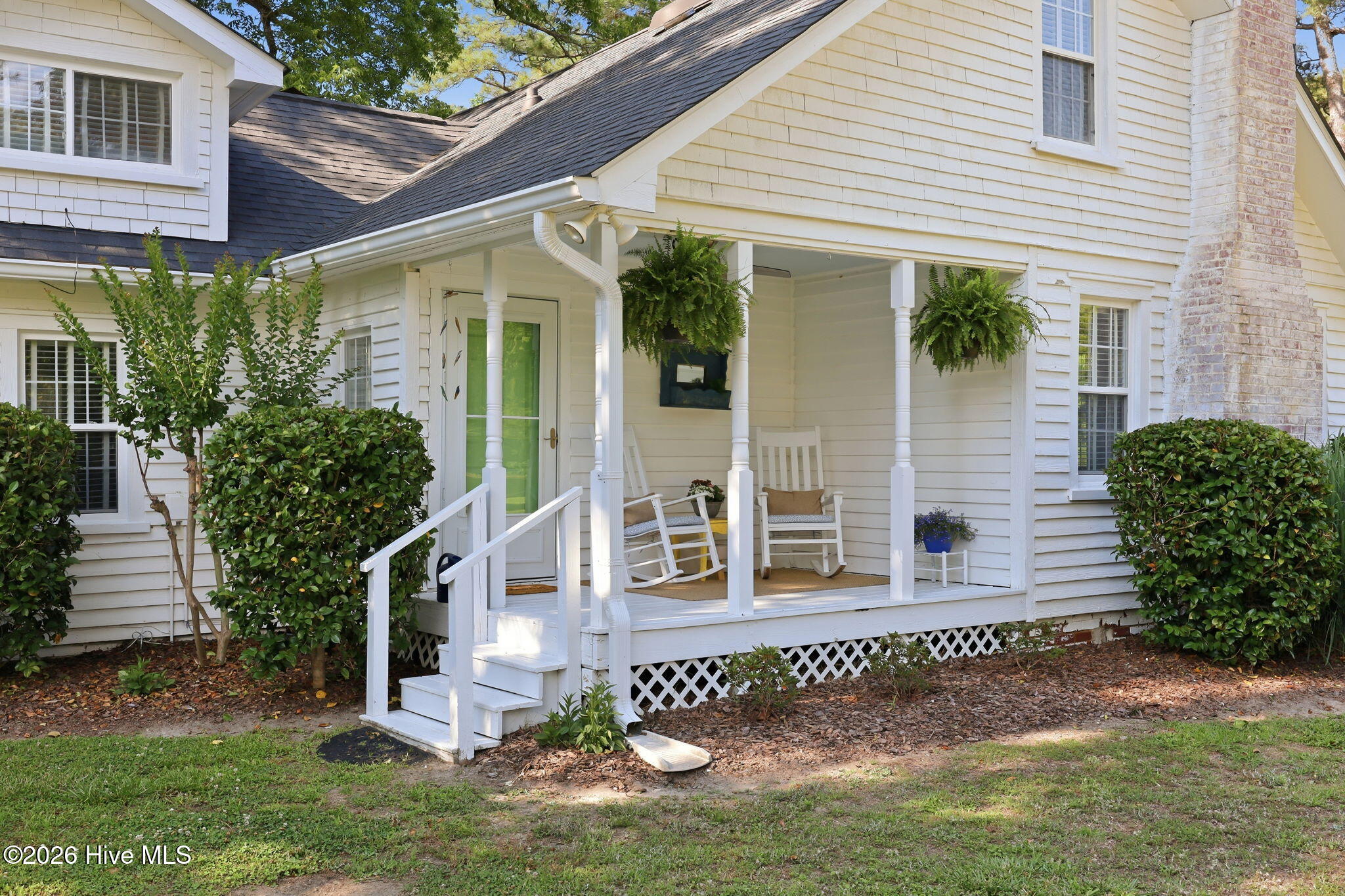main property photo 25