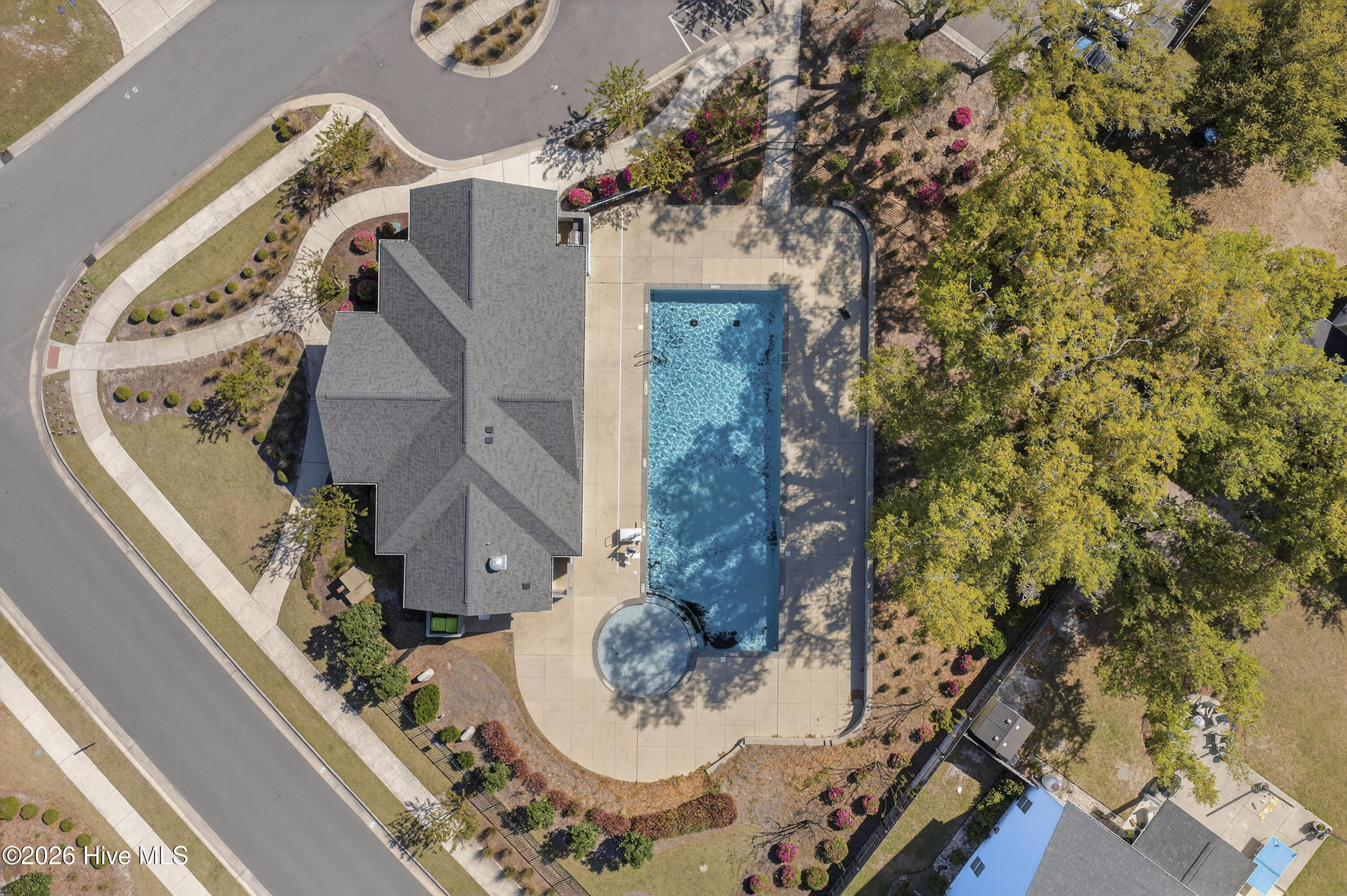 main property photo 74