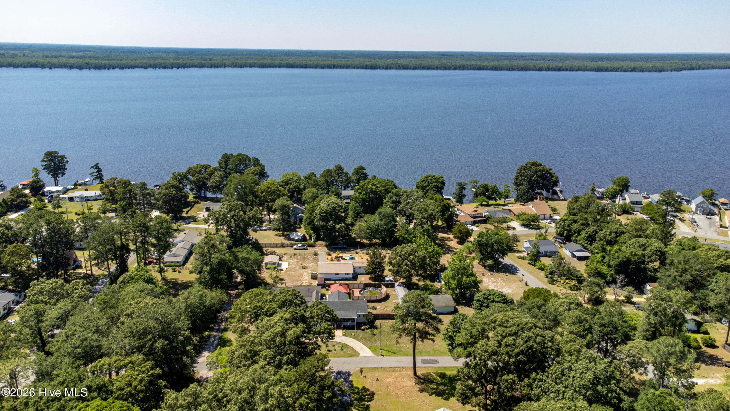 main property photo 20
