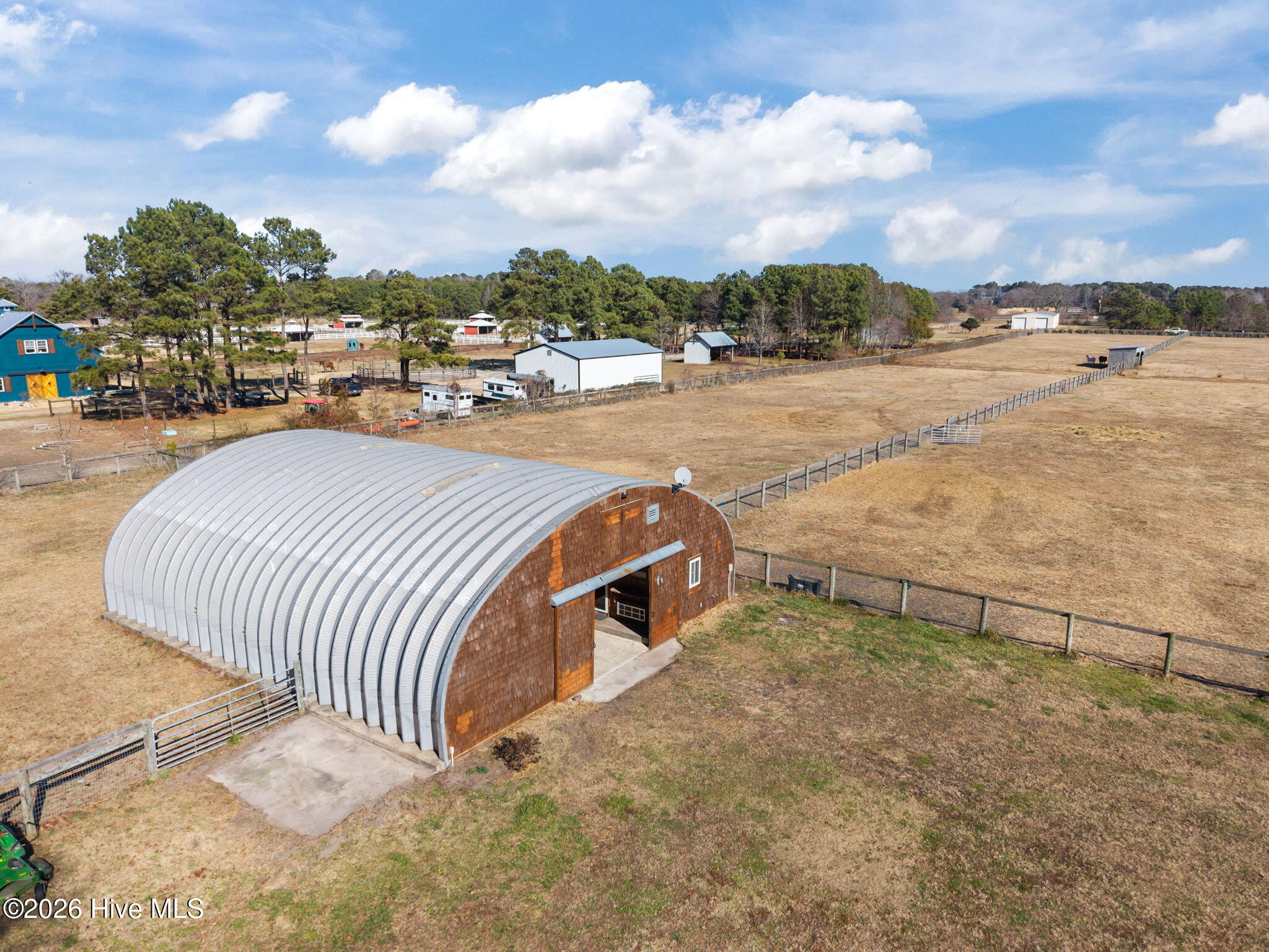 main property photo 47