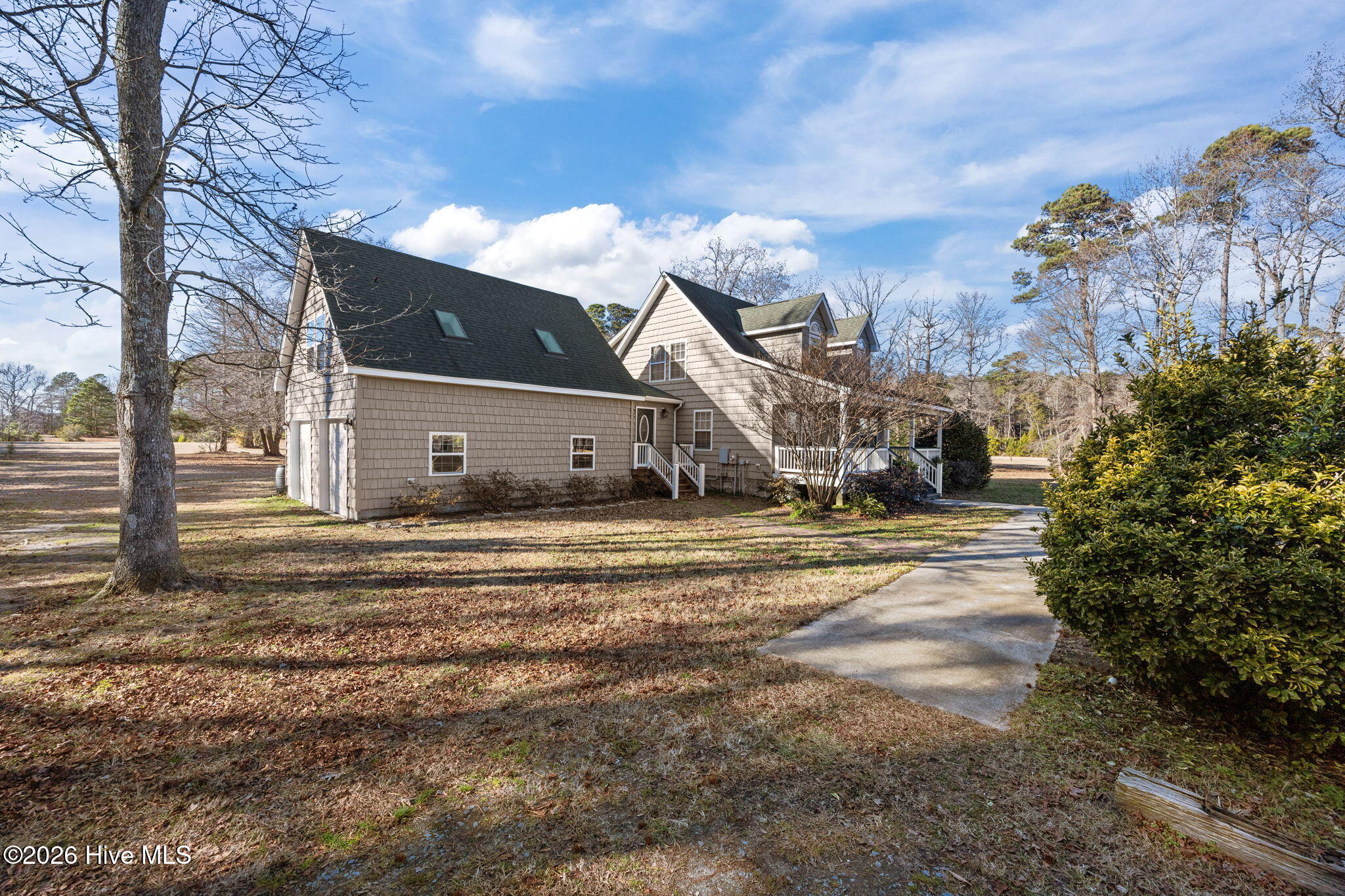 main property photo 7
