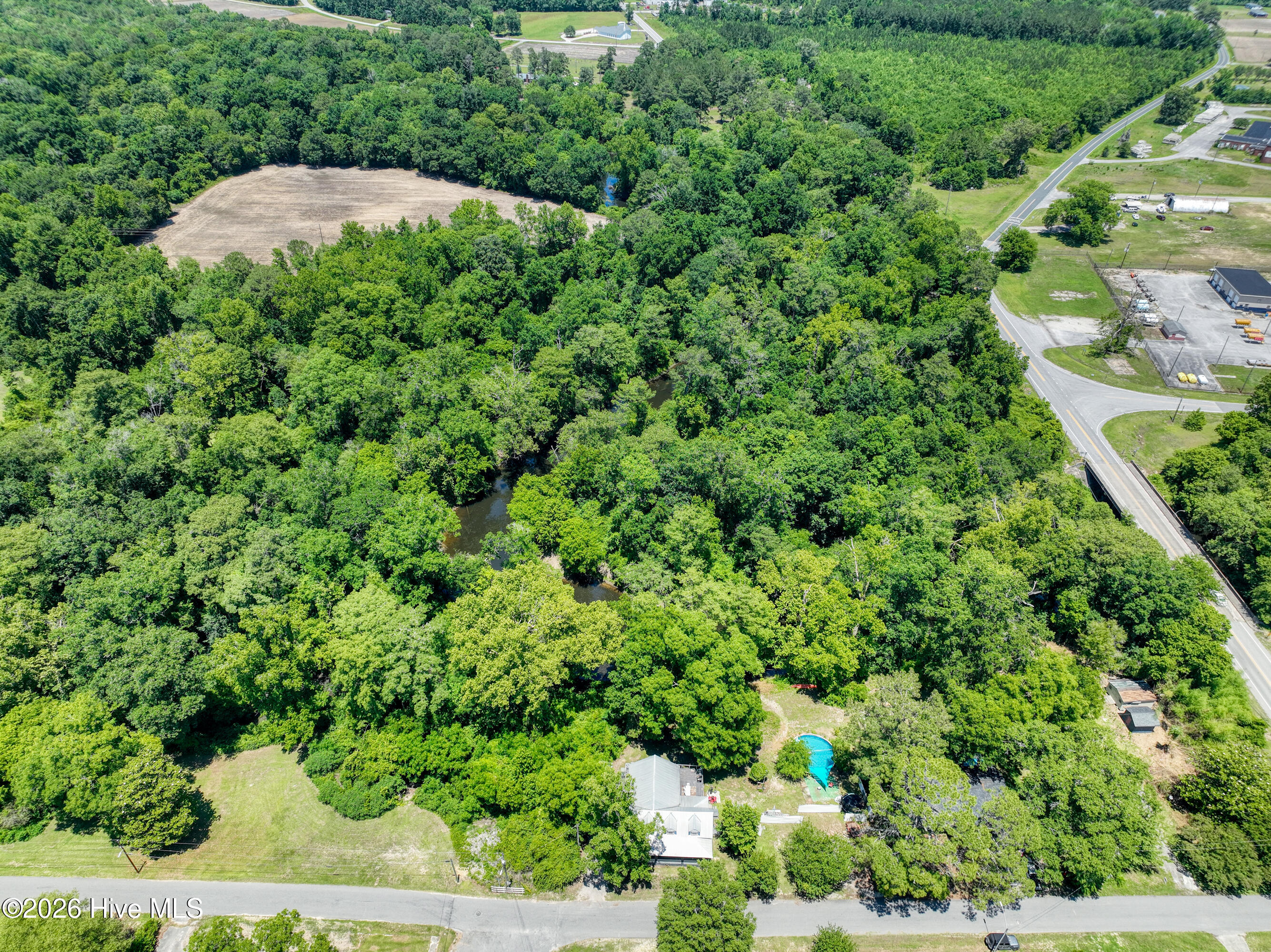 main property photo 15
