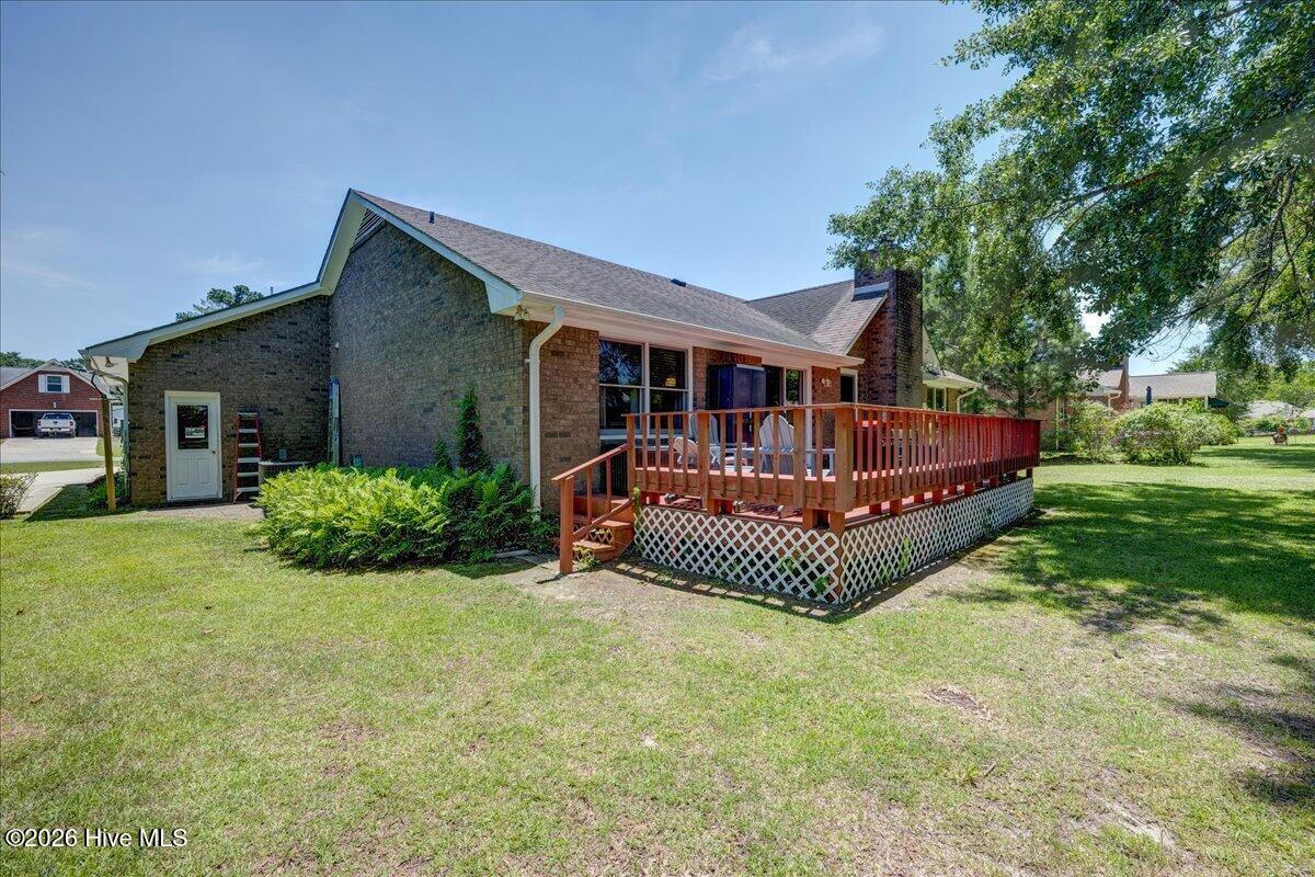 main property photo 8