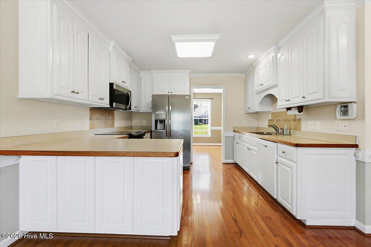main property photo 20