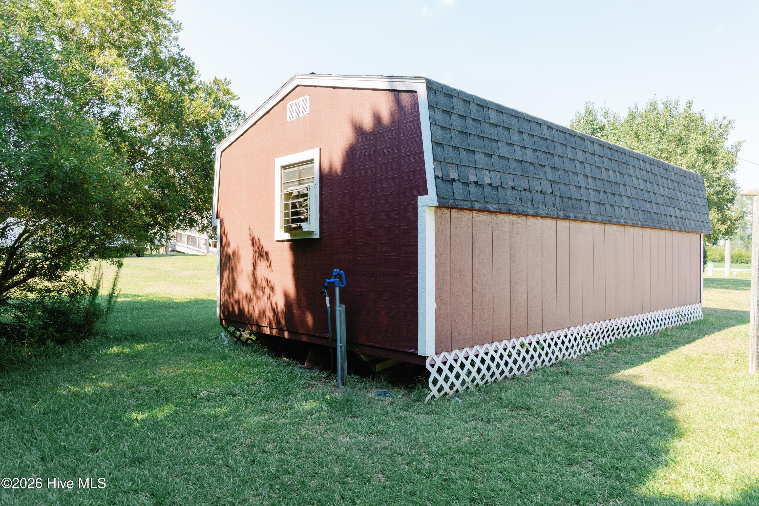 main property photo 67