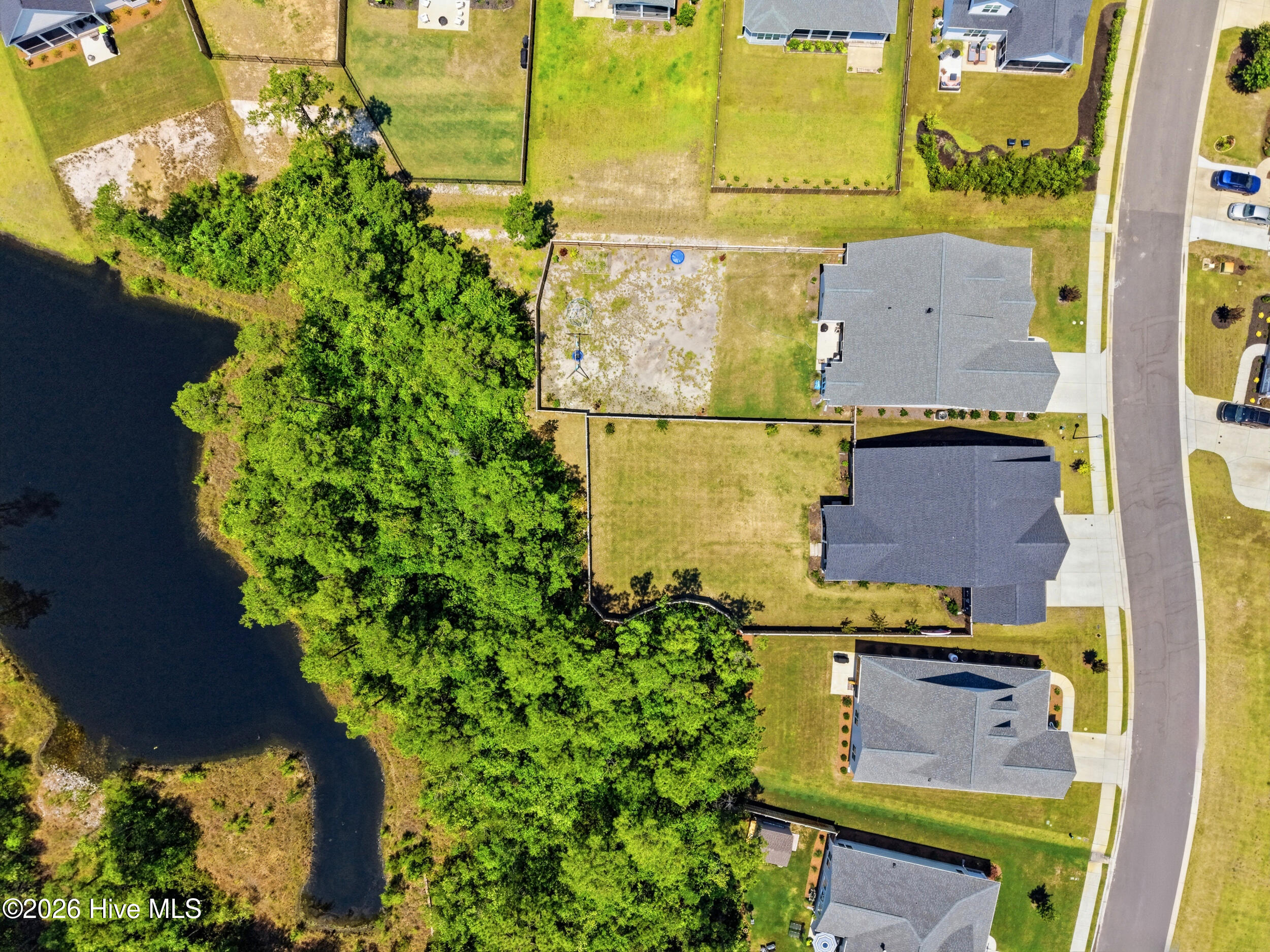 main property photo 57