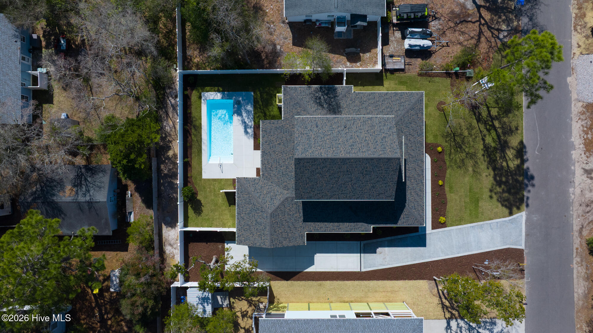 main property photo 86