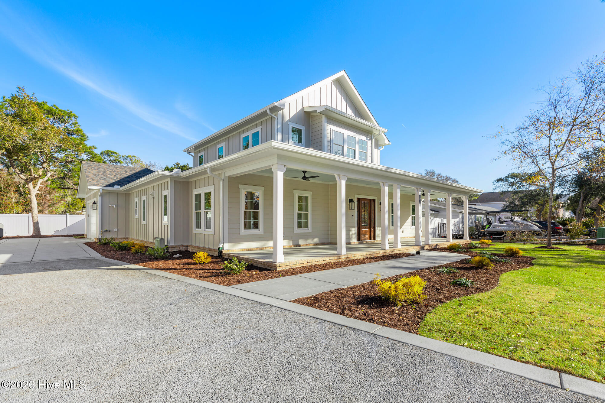 main property photo 90