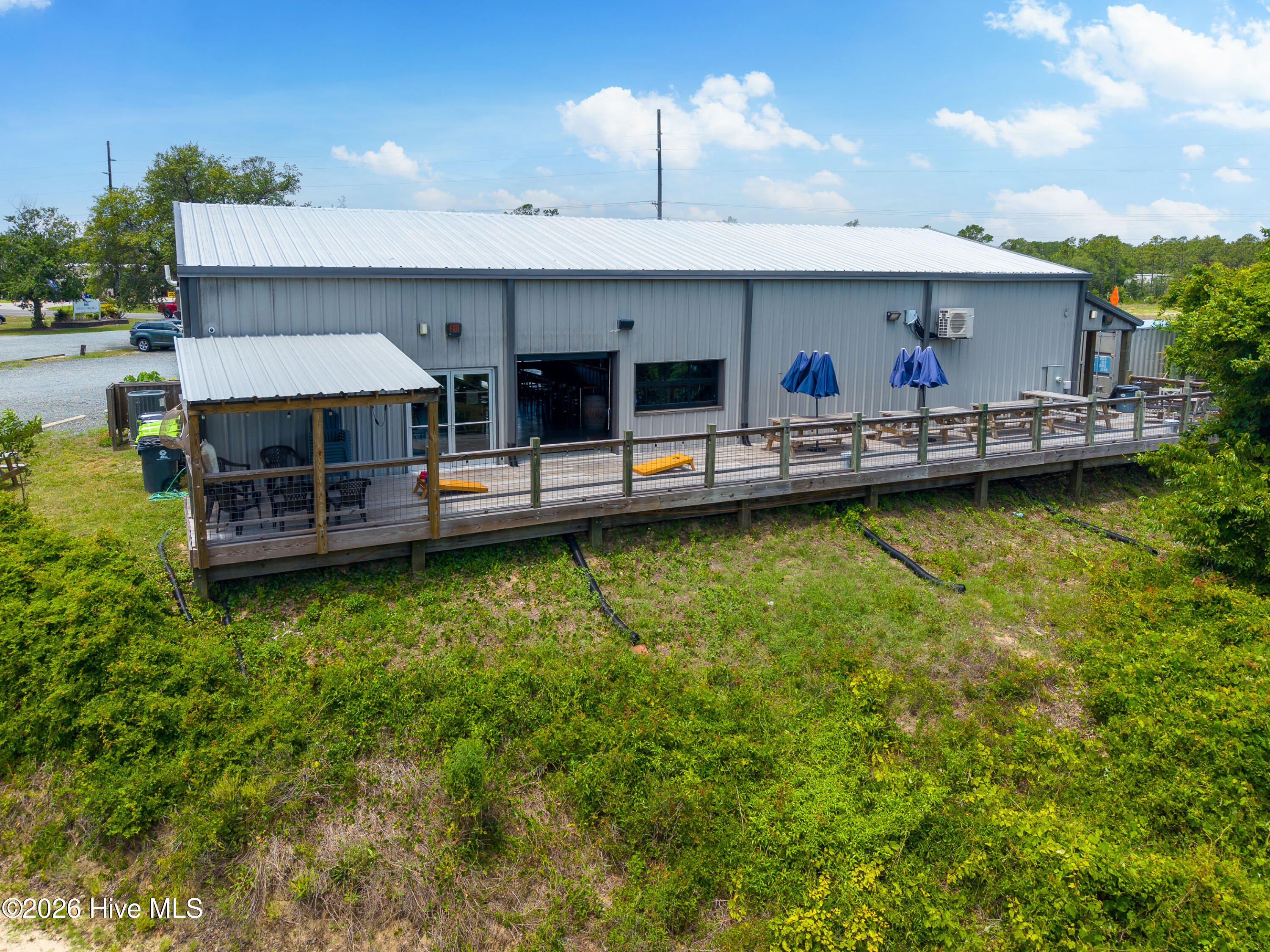main property photo 39
