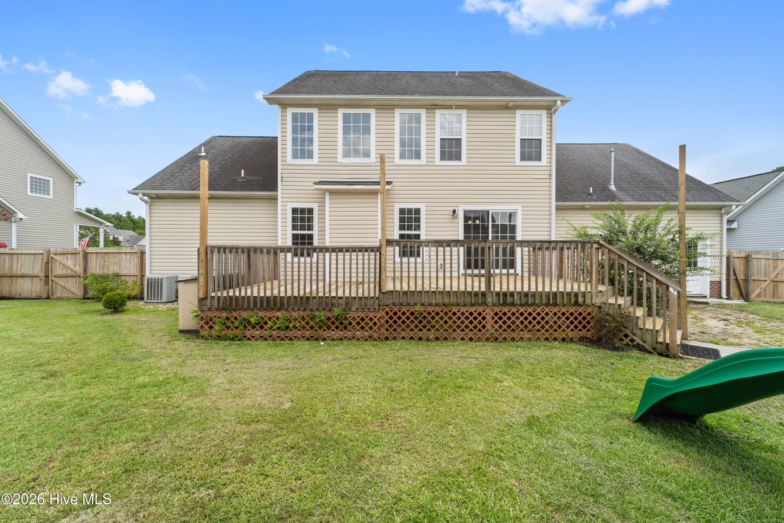 main property photo 20