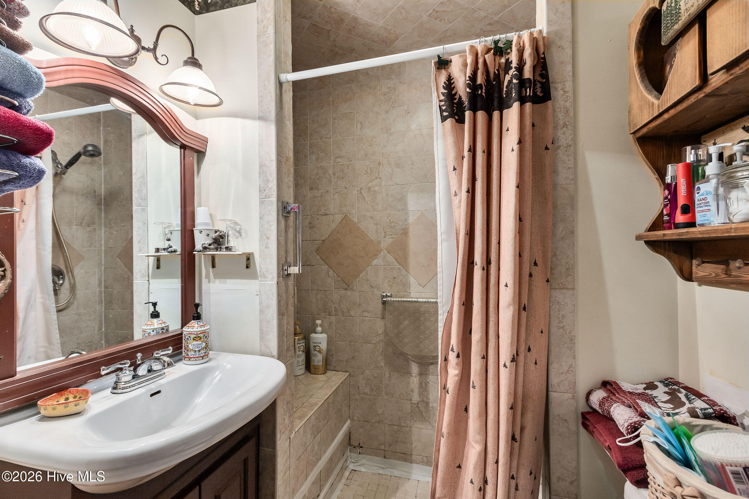 main property photo 65