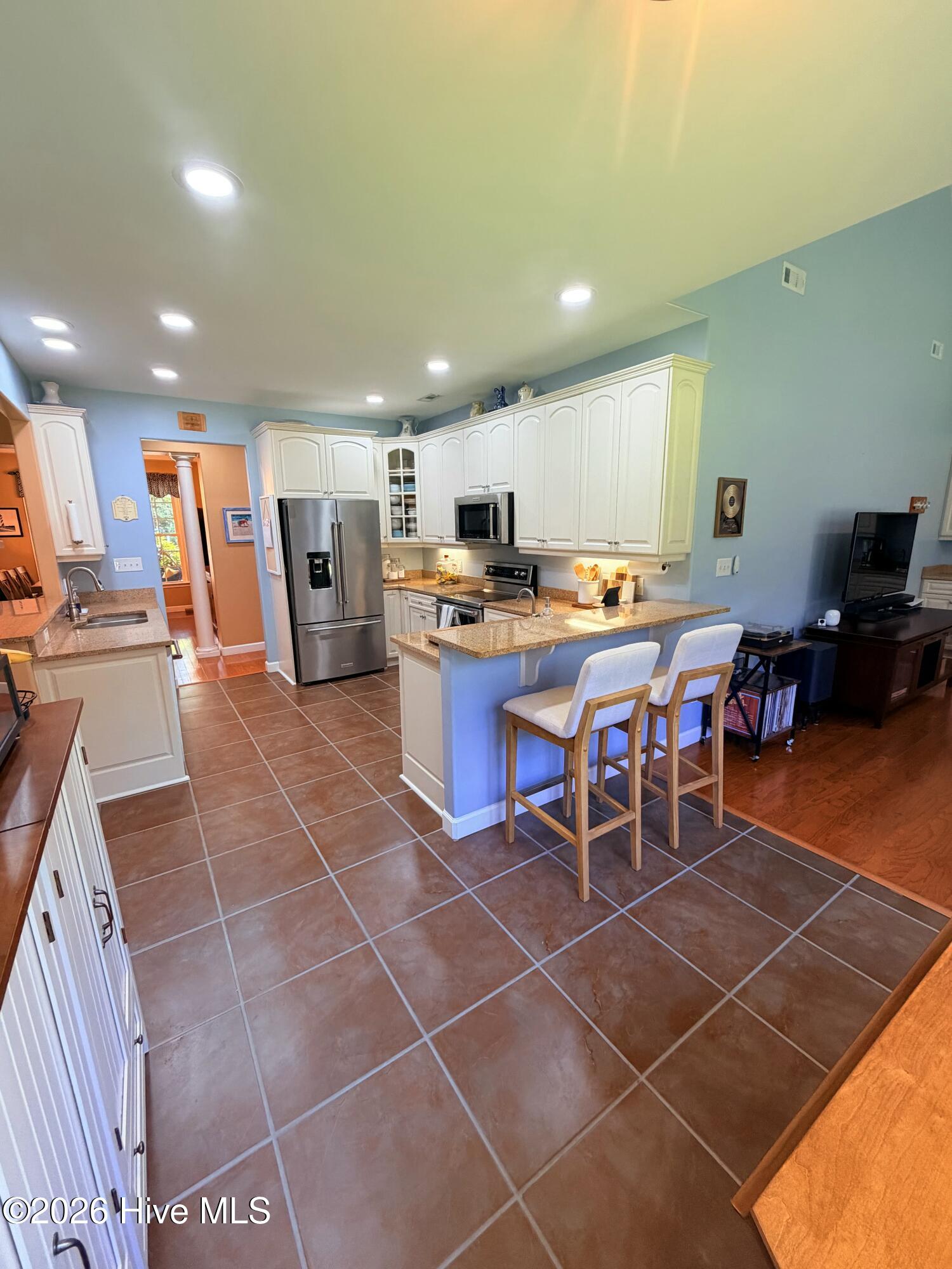 main property photo 24