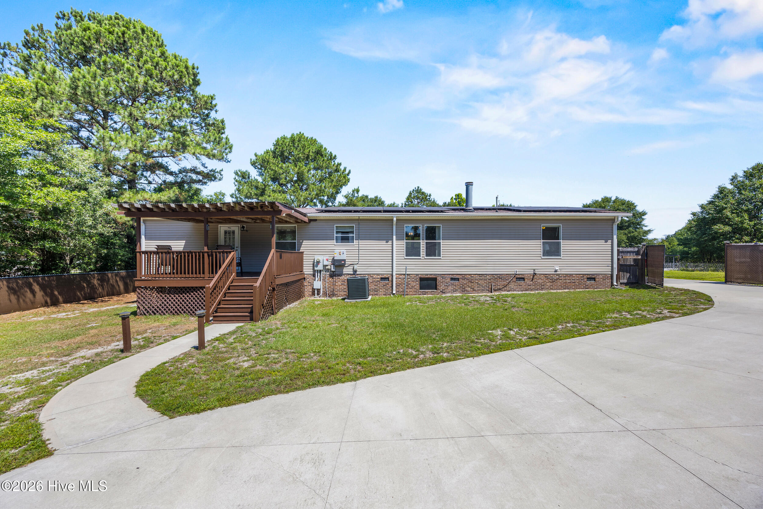 main property photo 29