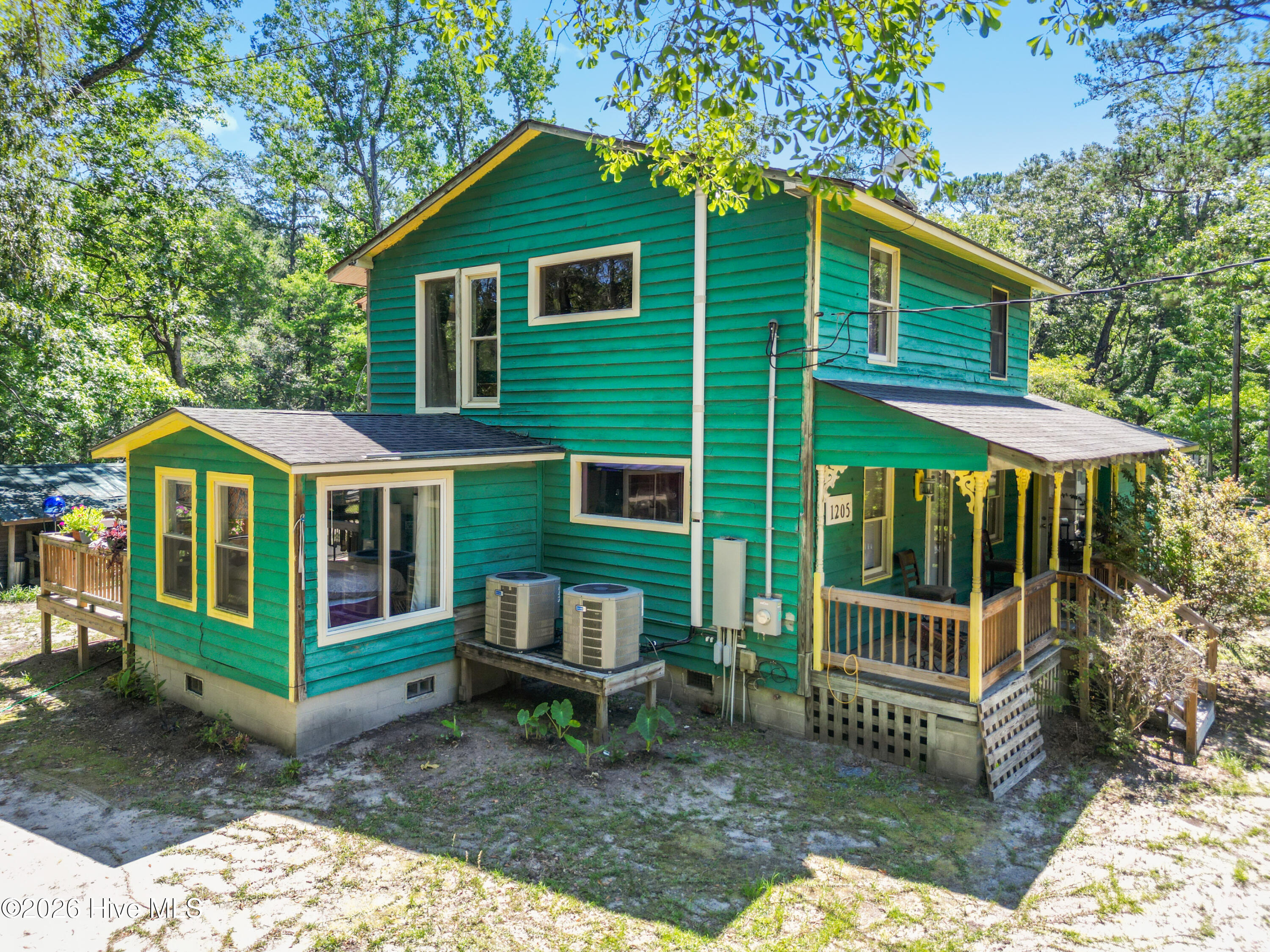 main property photo 8