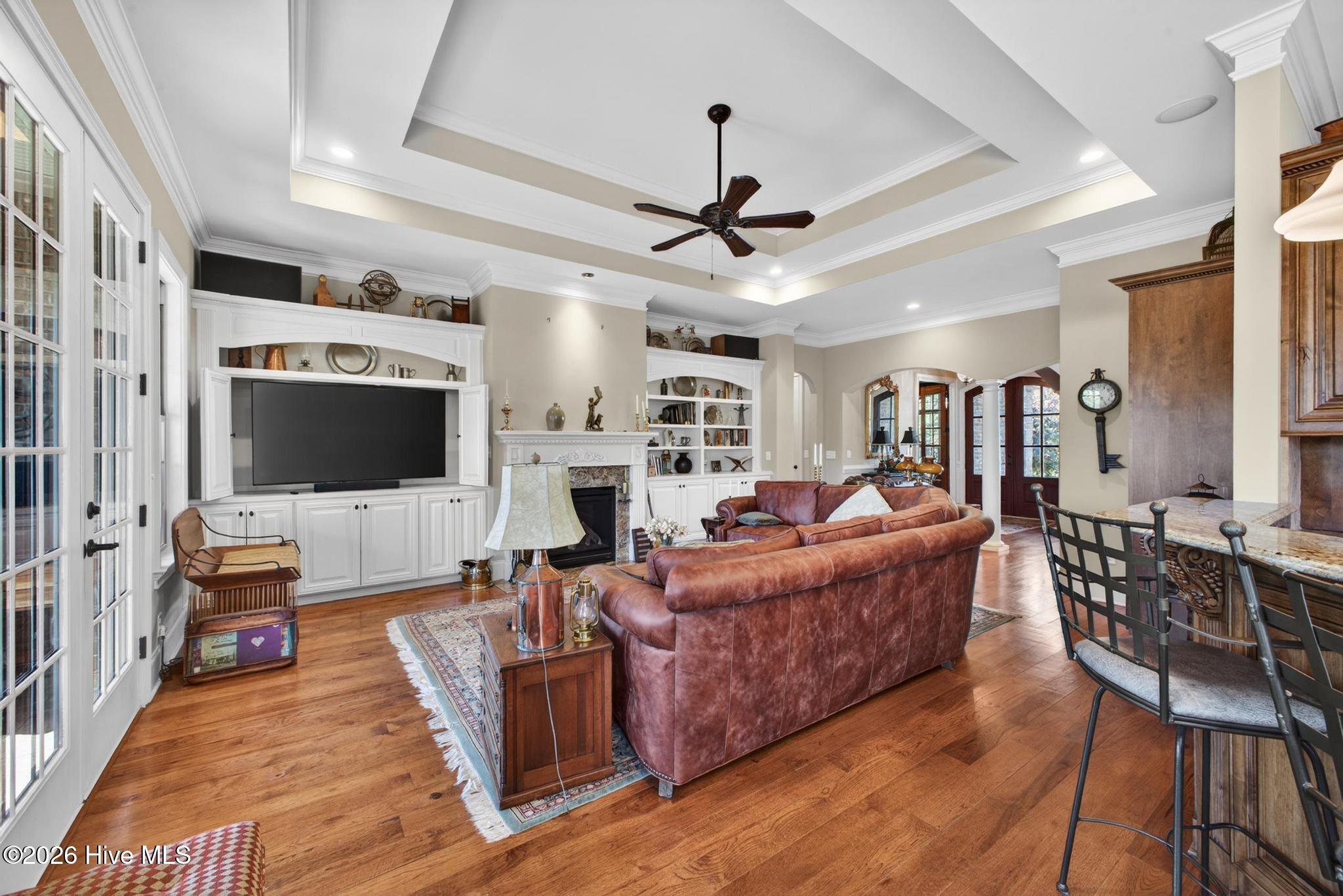 main property photo 14