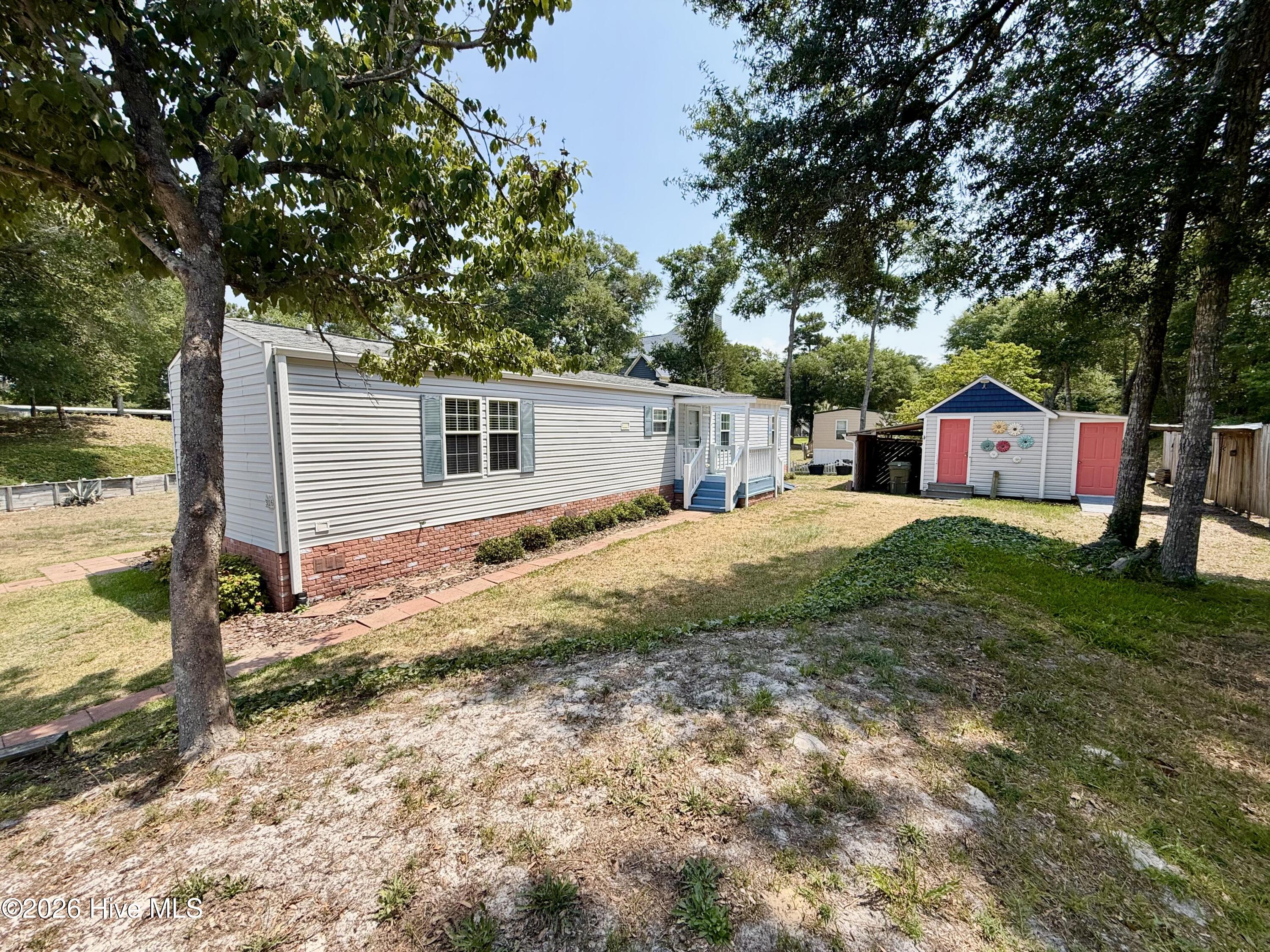 main property photo 9