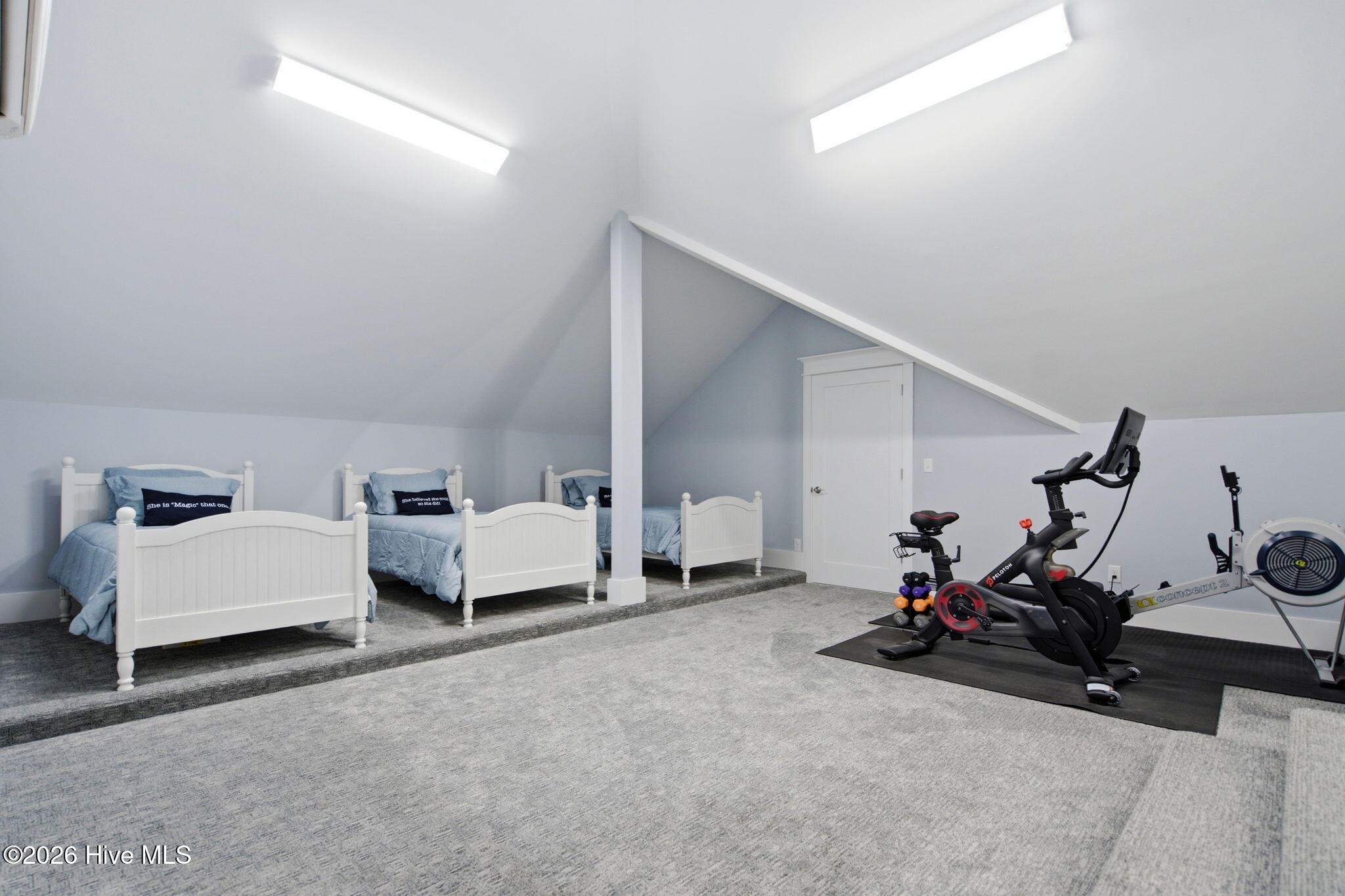 main property photo 76