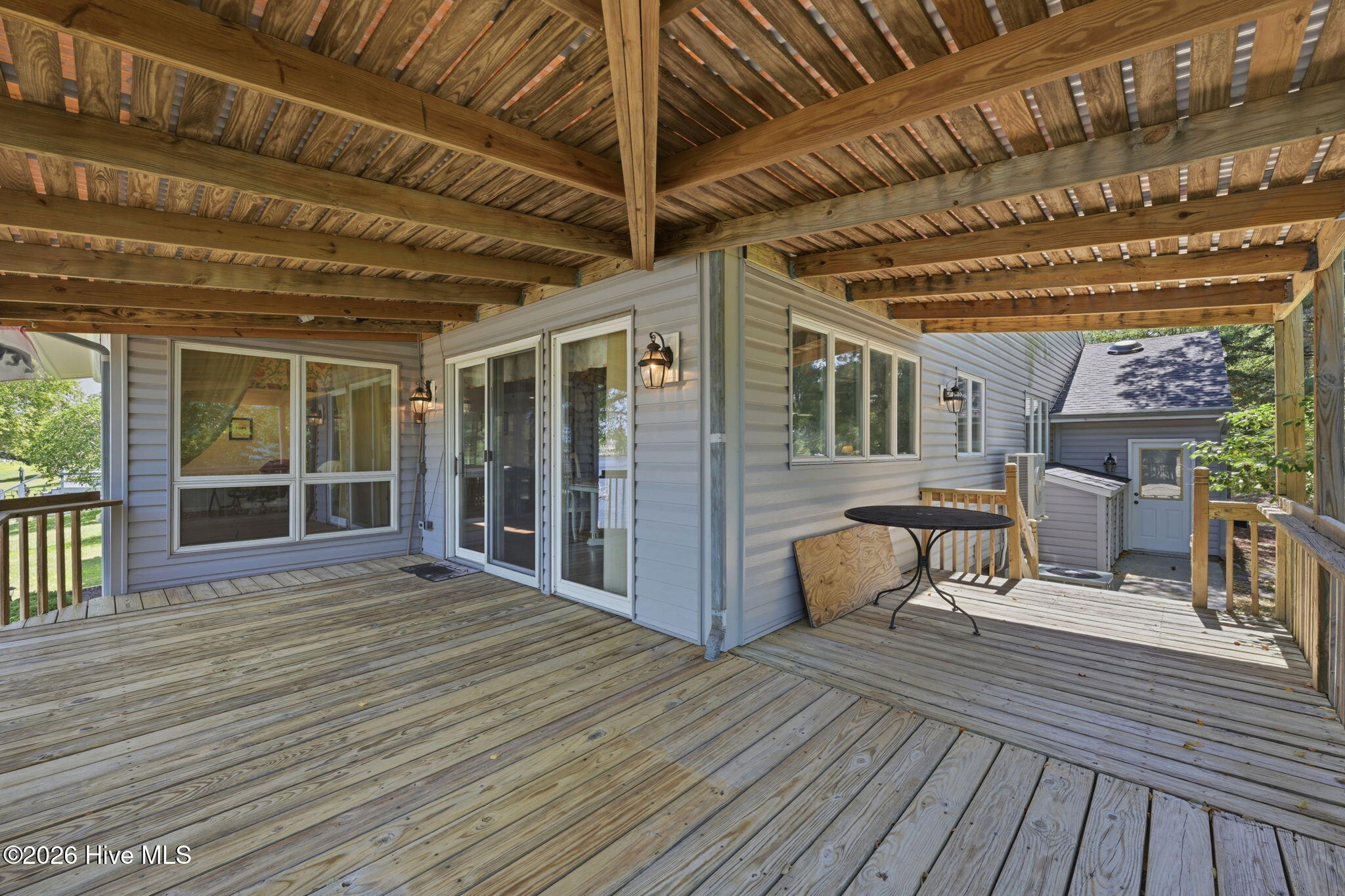 main property photo 35